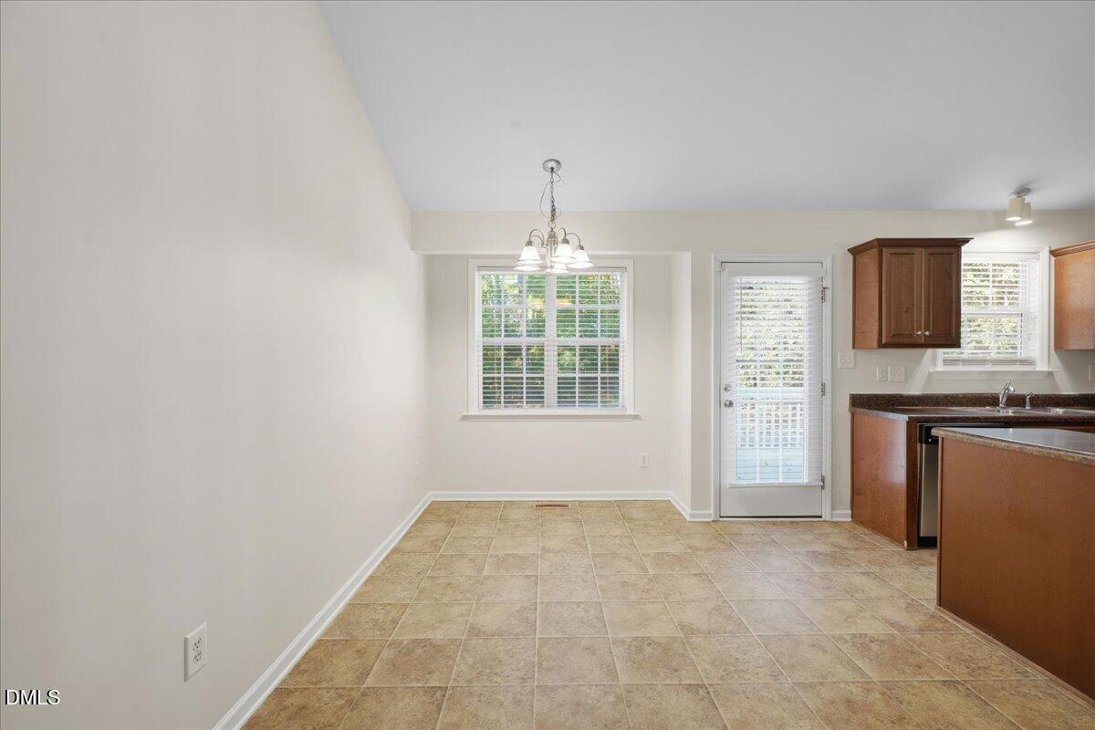 599 Madison Avenue Property Photo 22