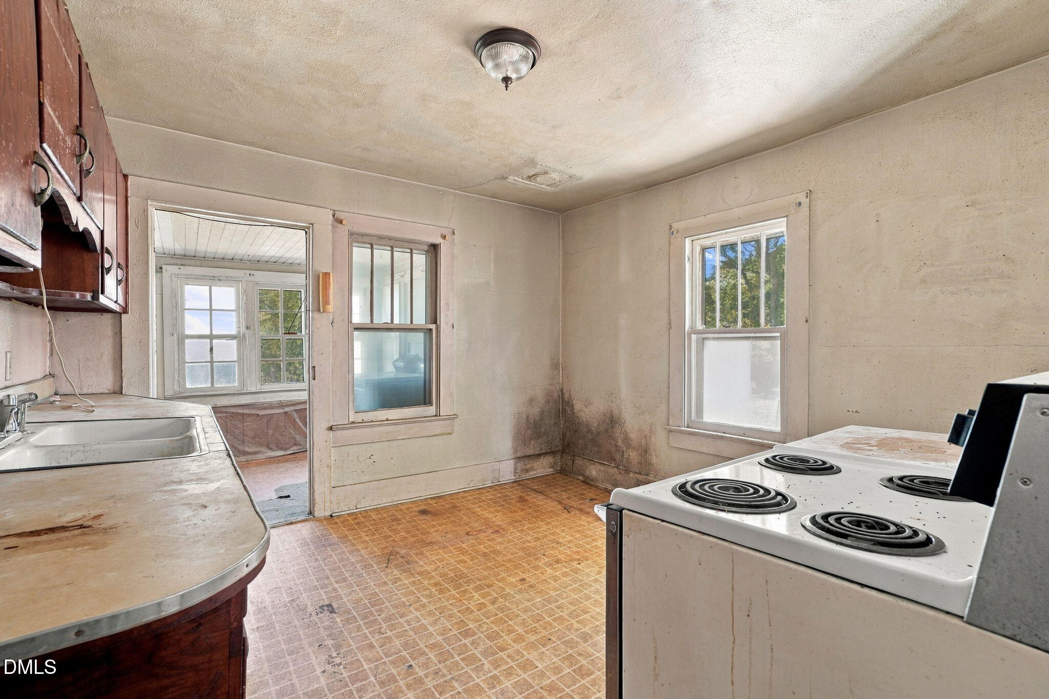 411 Brownrigg Street Property Photo 10
