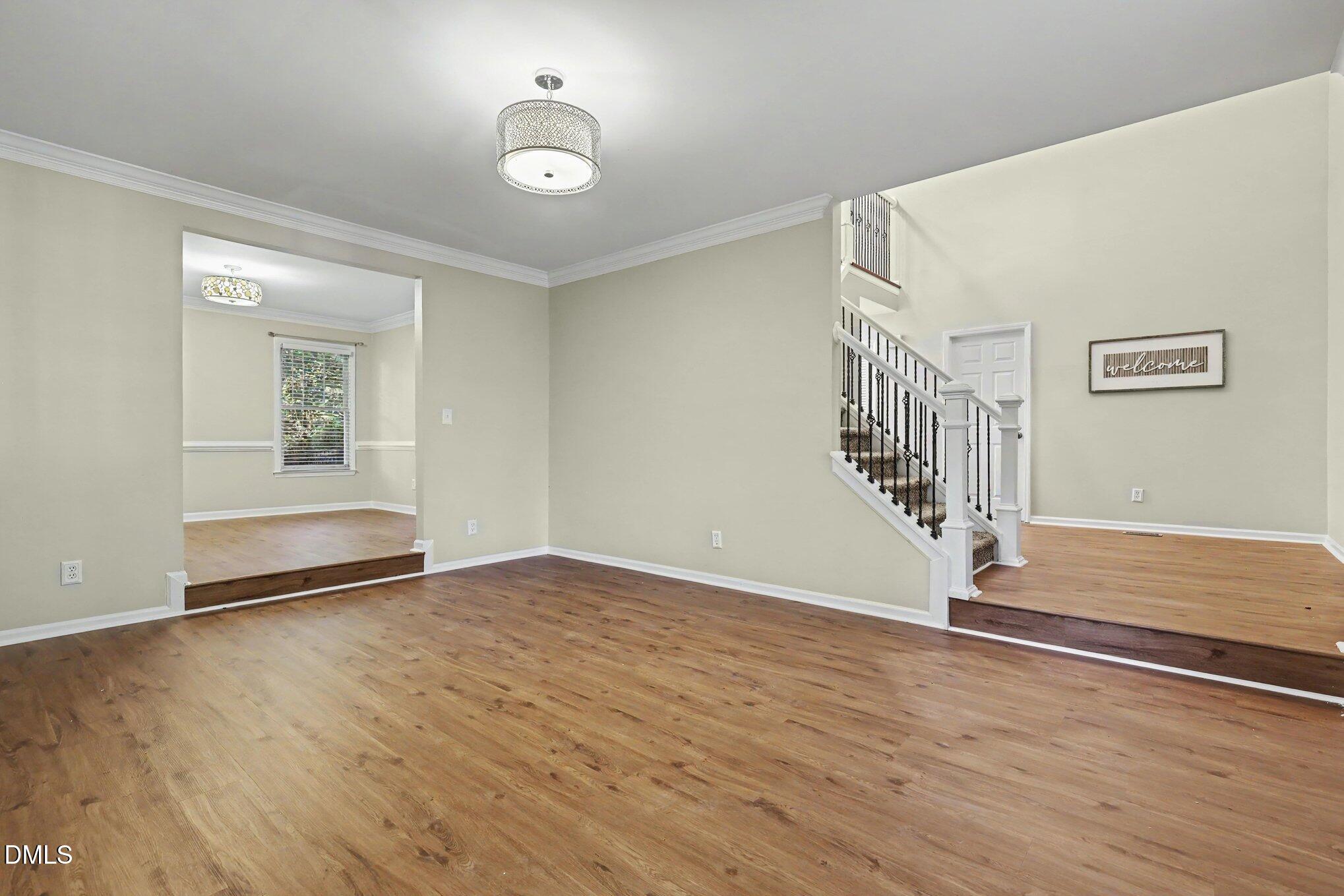 3020 Plaza Place Property Photo 5
