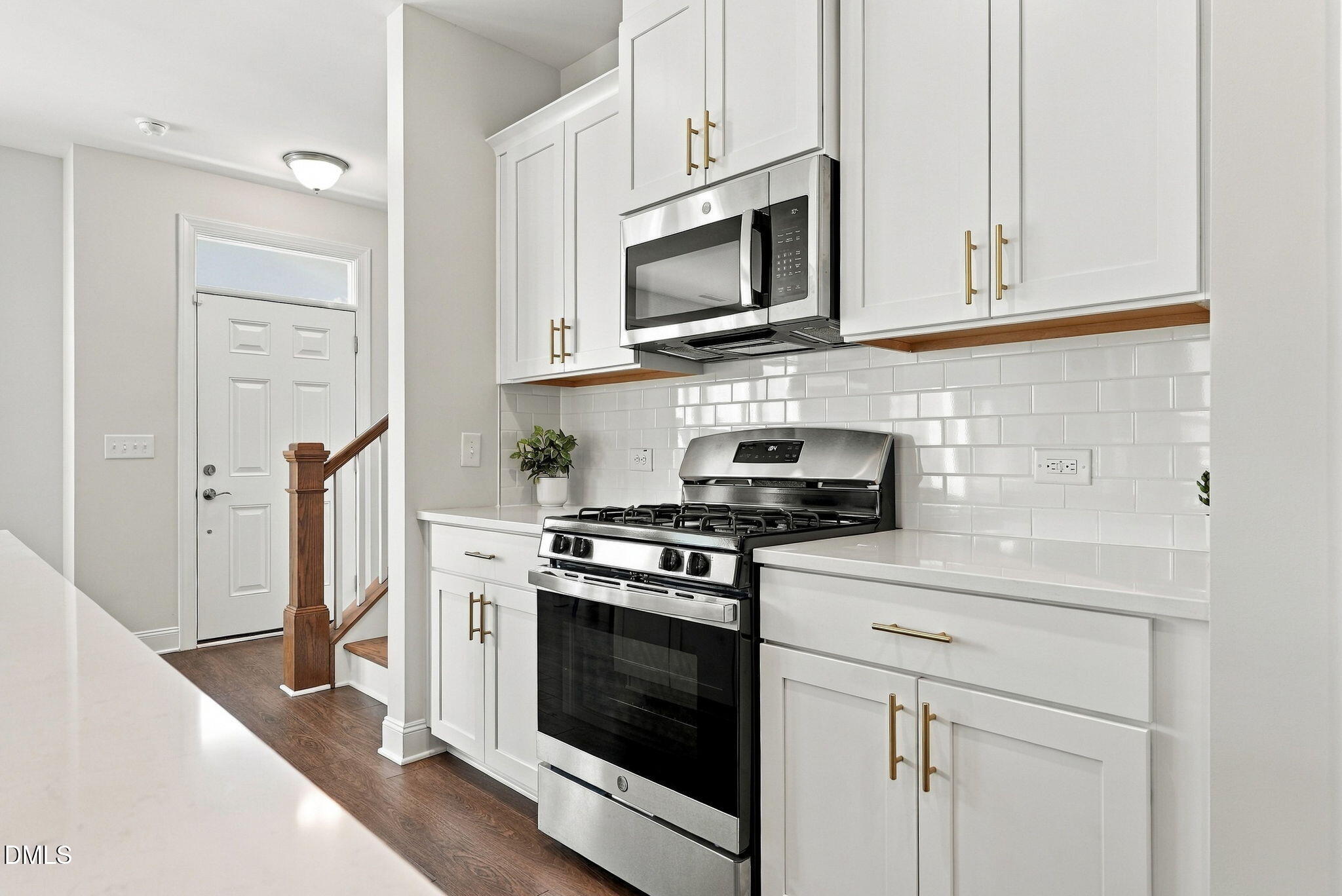 8516 Thurford Drive Property Photo 8