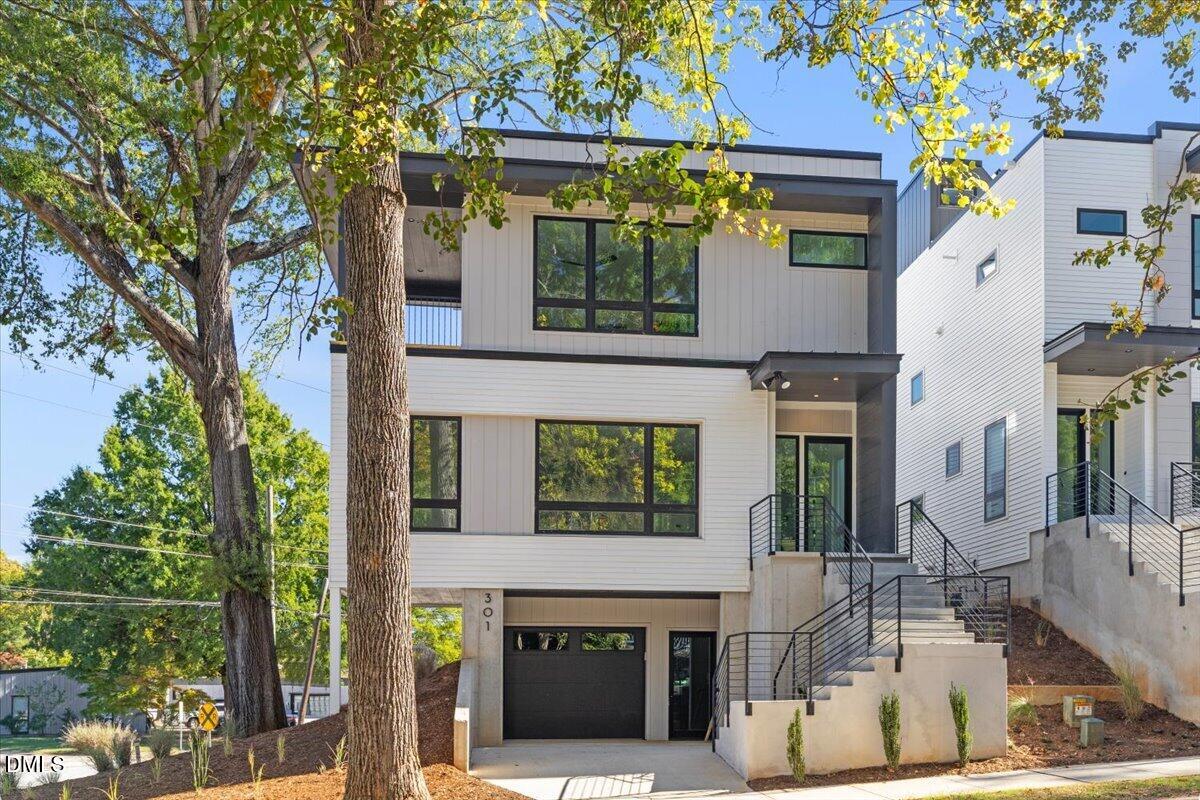 301 Bickett Boulevard Property Photo 1