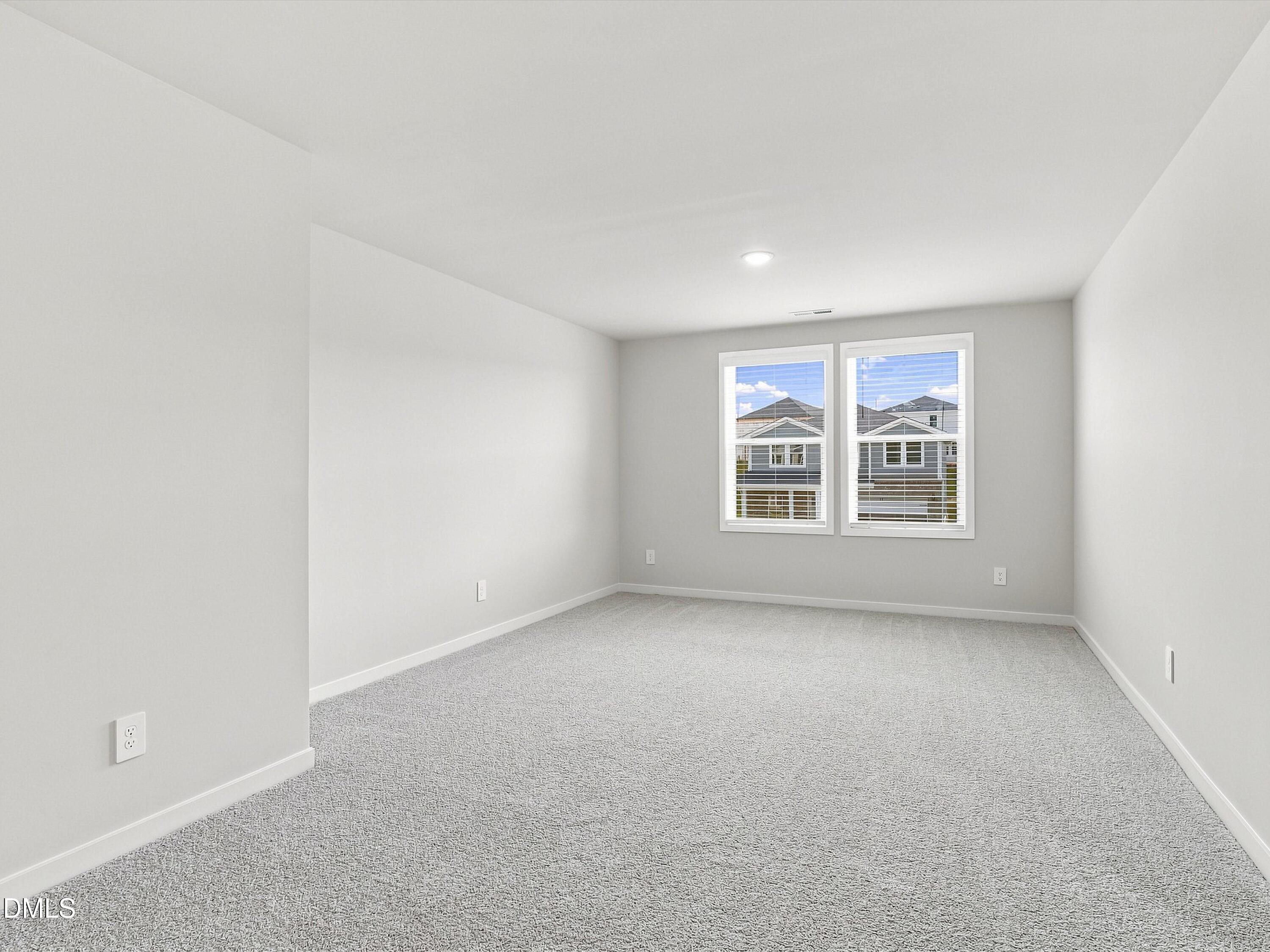 2405 Rosewood Bluff Drive Property Photo 10