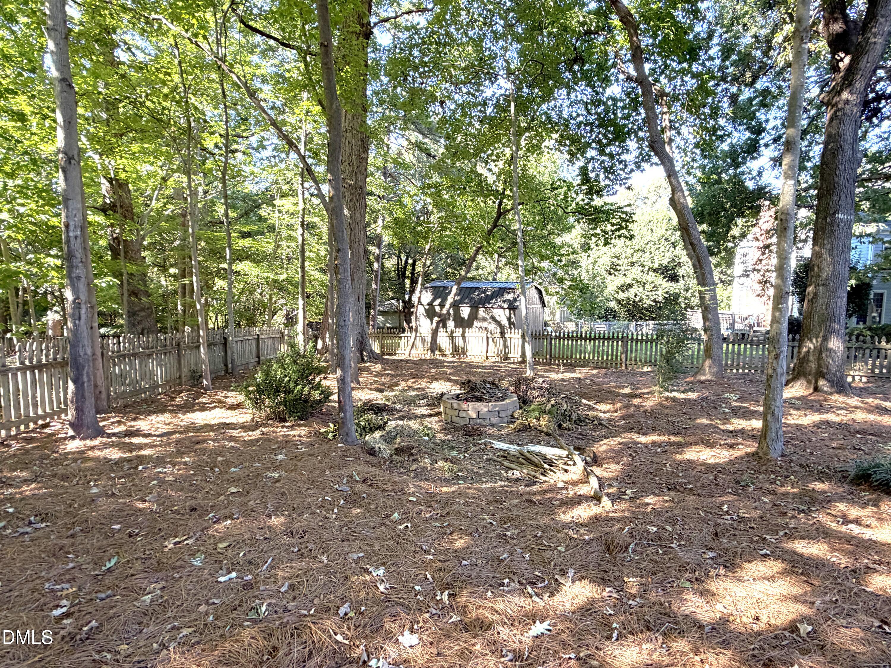 3200 Oaklyn Springs Drive Property Photo 8