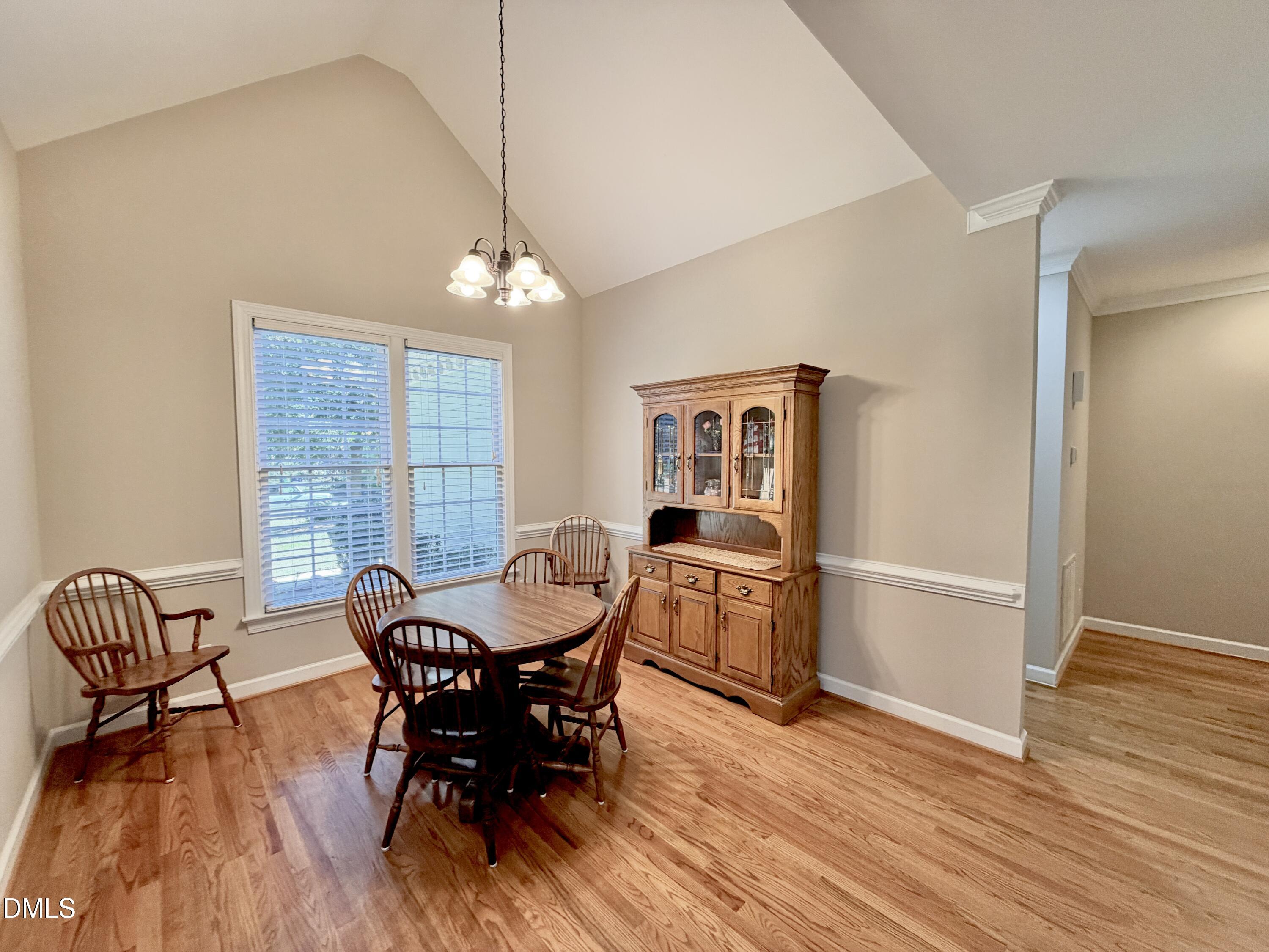 3200 Oaklyn Springs Drive Property Photo 14