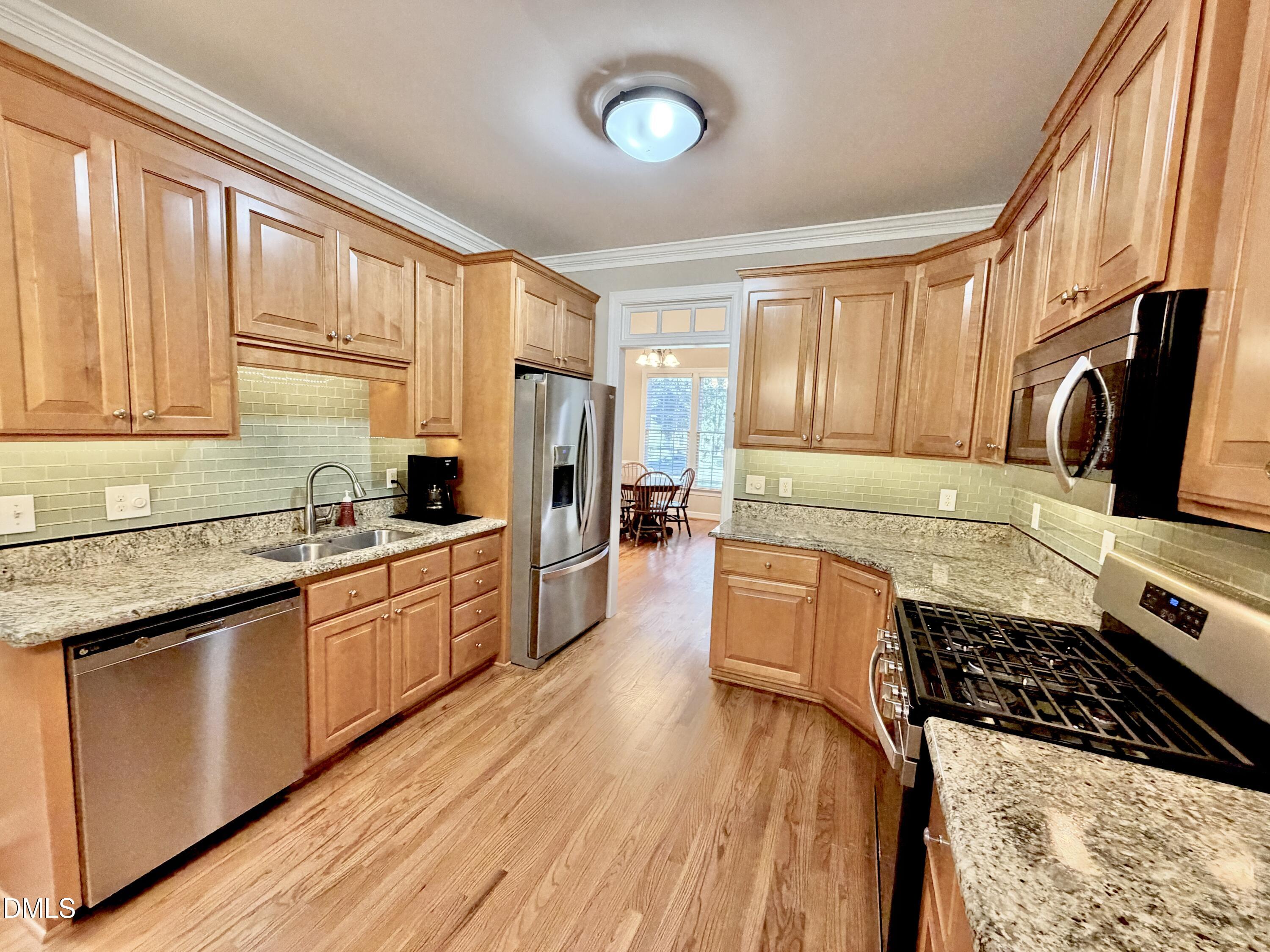 3200 Oaklyn Springs Drive Property Photo 17