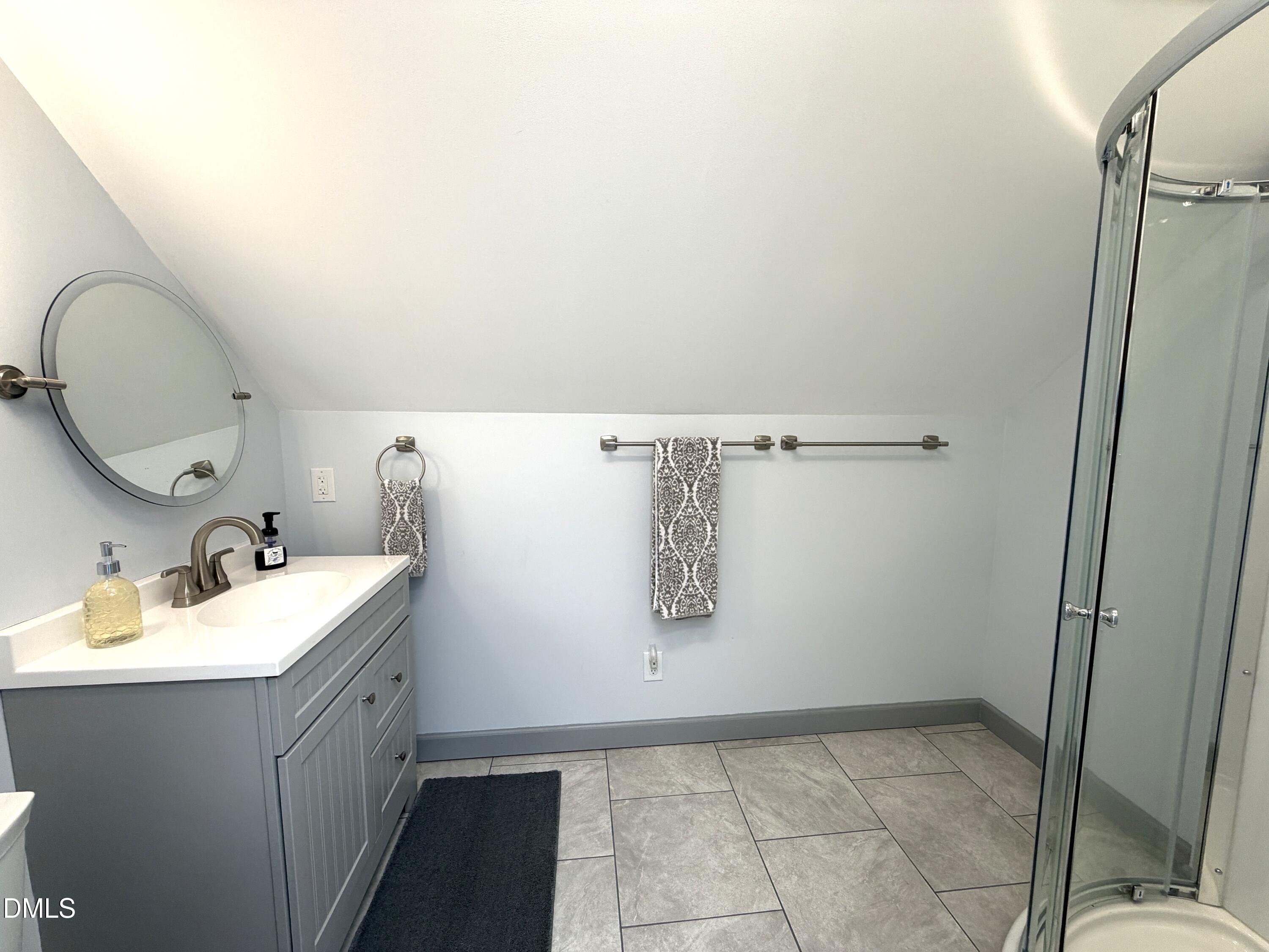 3200 Oaklyn Springs Drive Property Photo 48