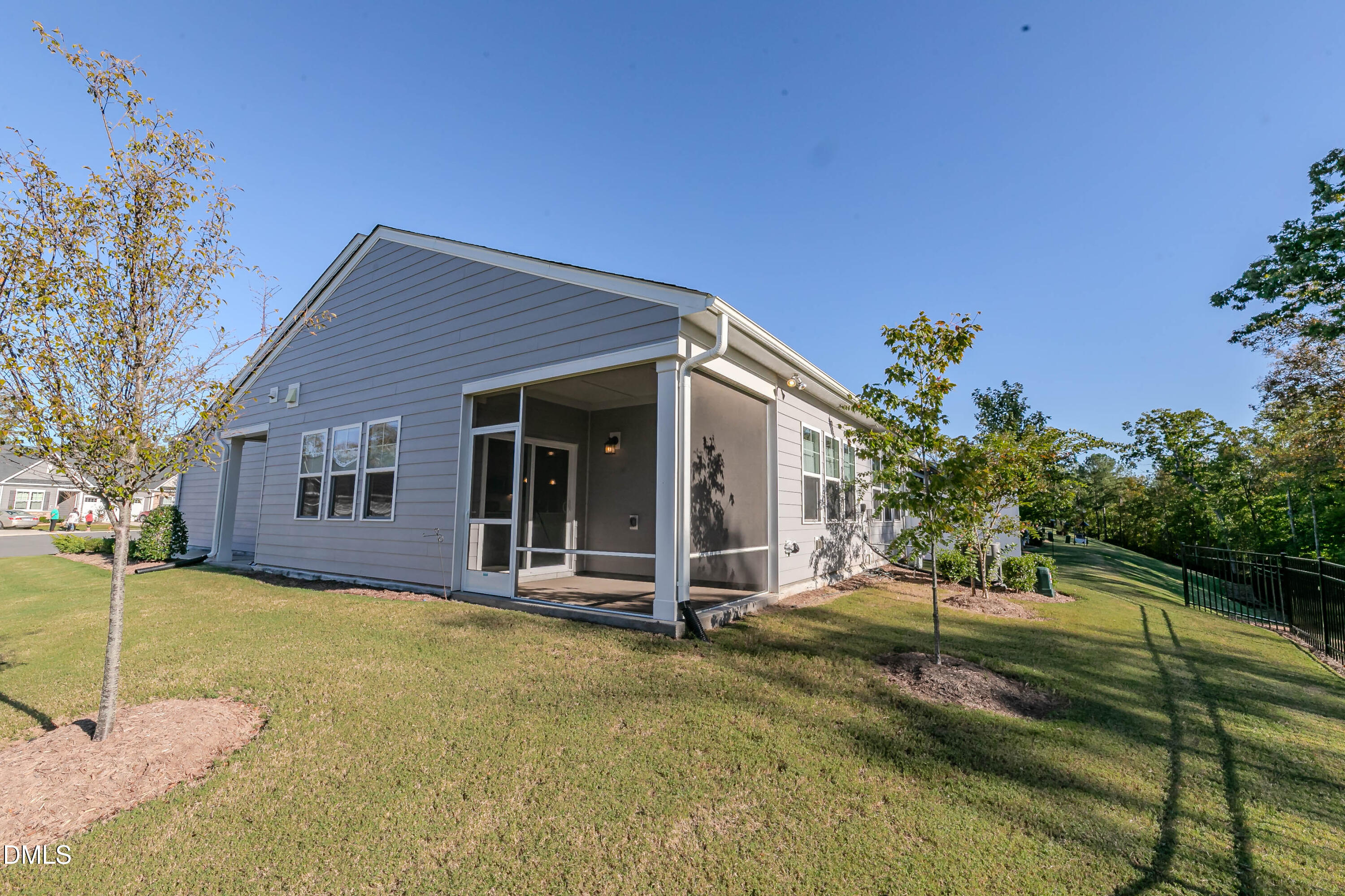 1131 Surveyor Drive Property Photo 31