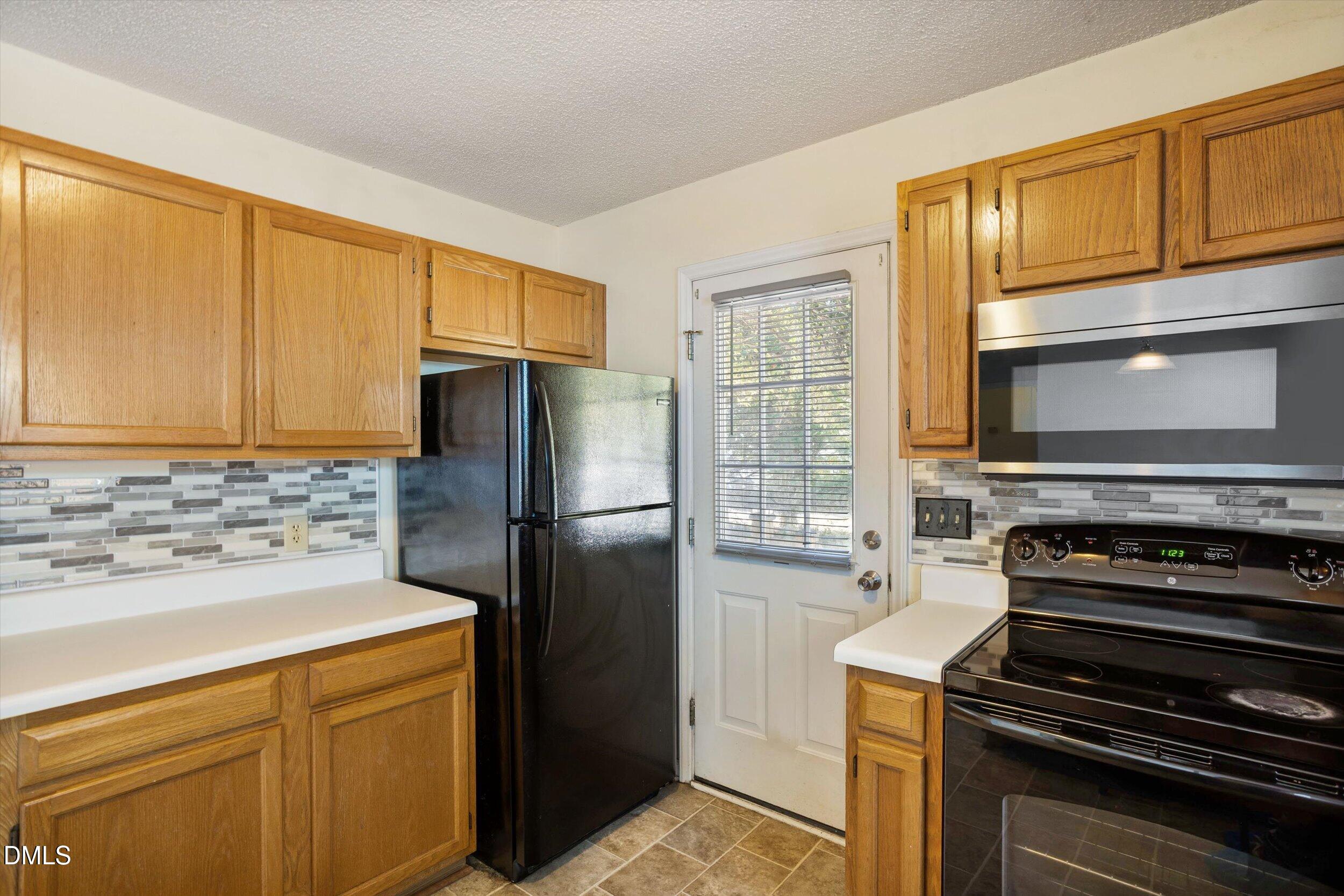 46 Circle Tree Lane Property Photo 10