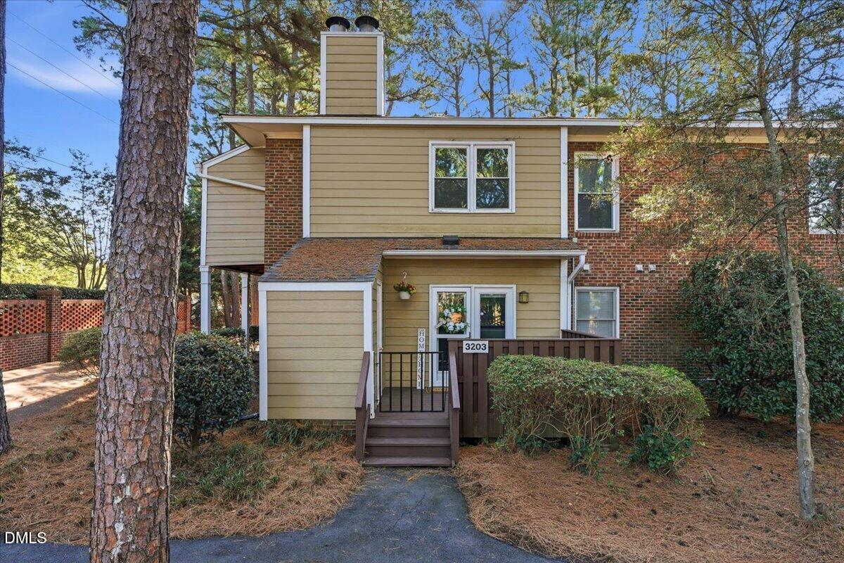 3203 Mill Run Property Photo 1