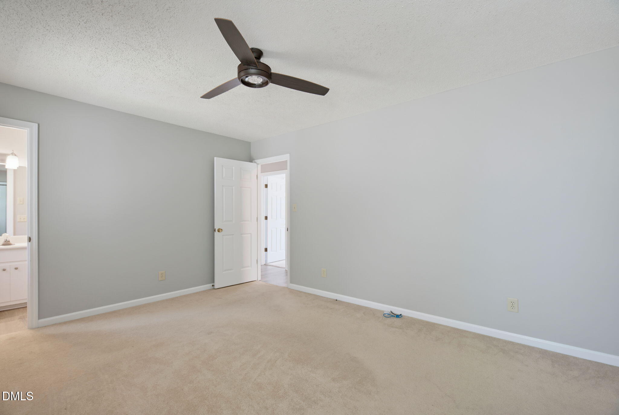 2725 May Drive Property Photo 14
