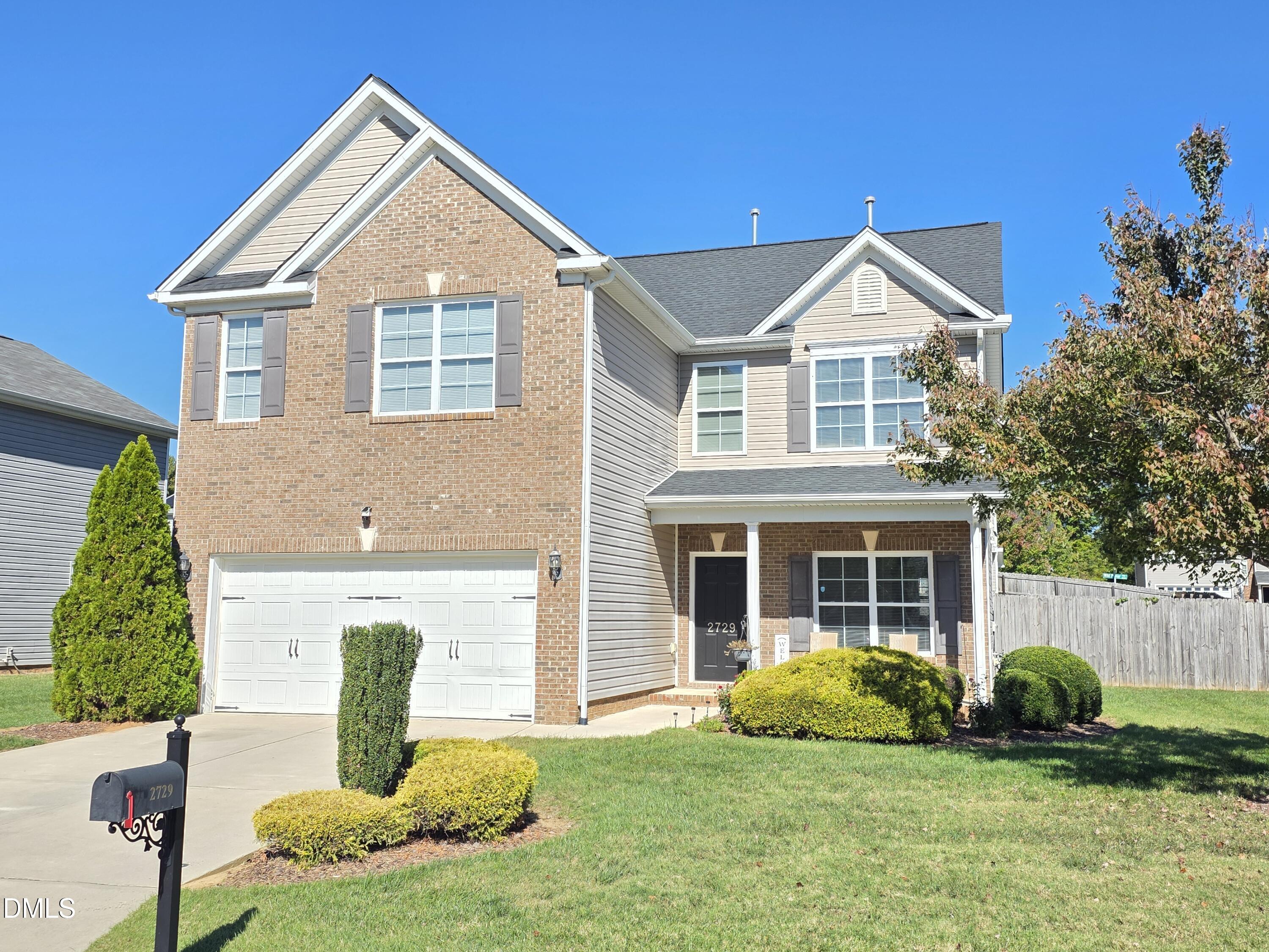 2729 Quail Oaks Drive Property Photo 1