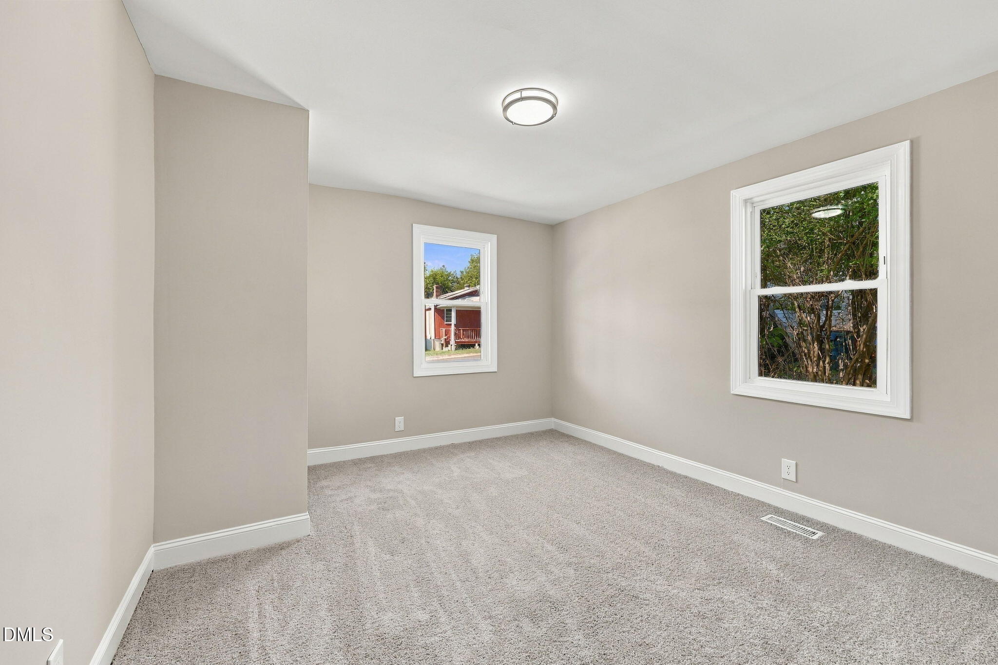 511 Commonwealth Street Property Photo 9