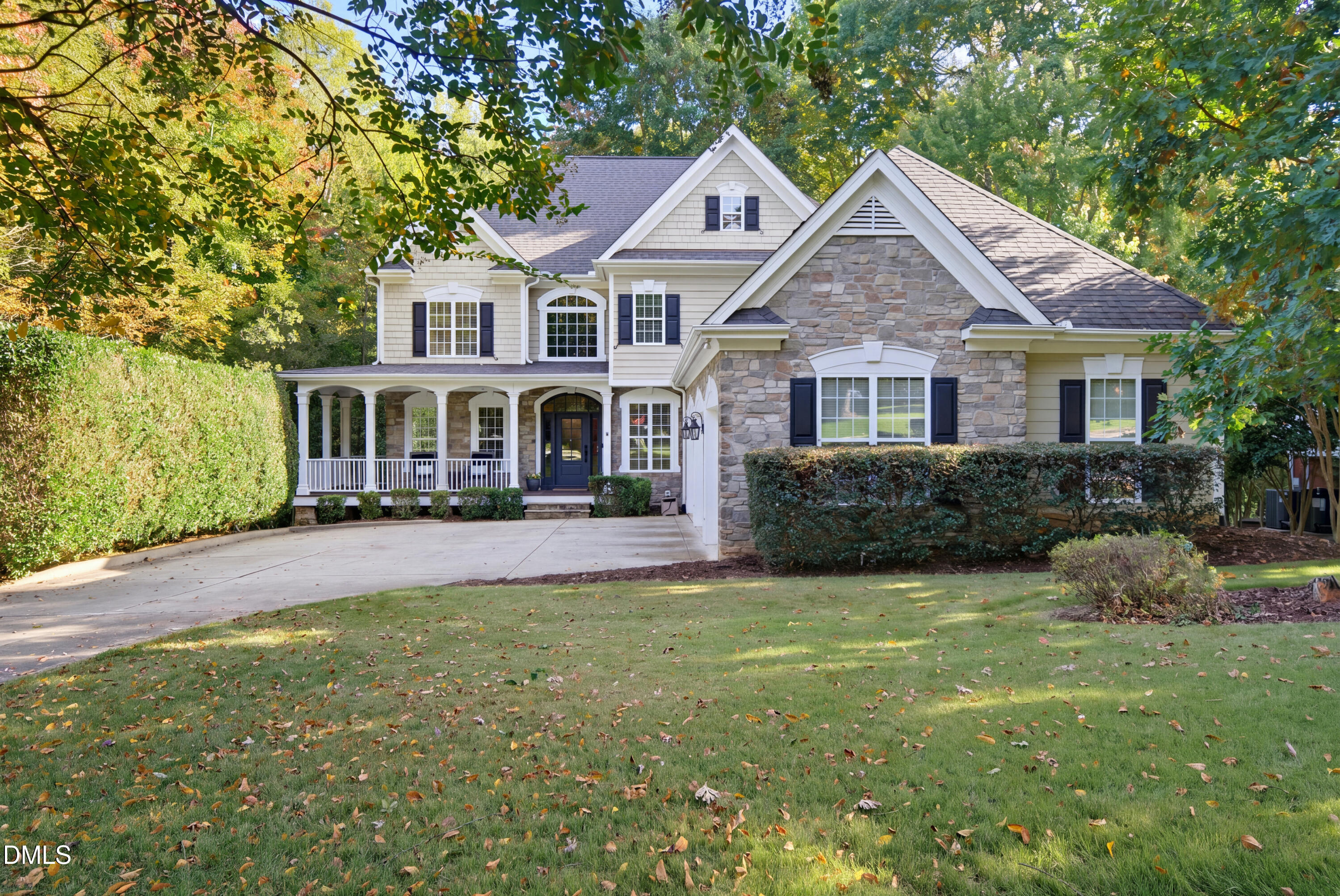 4013 Summer Brook Drive Property Photo 1