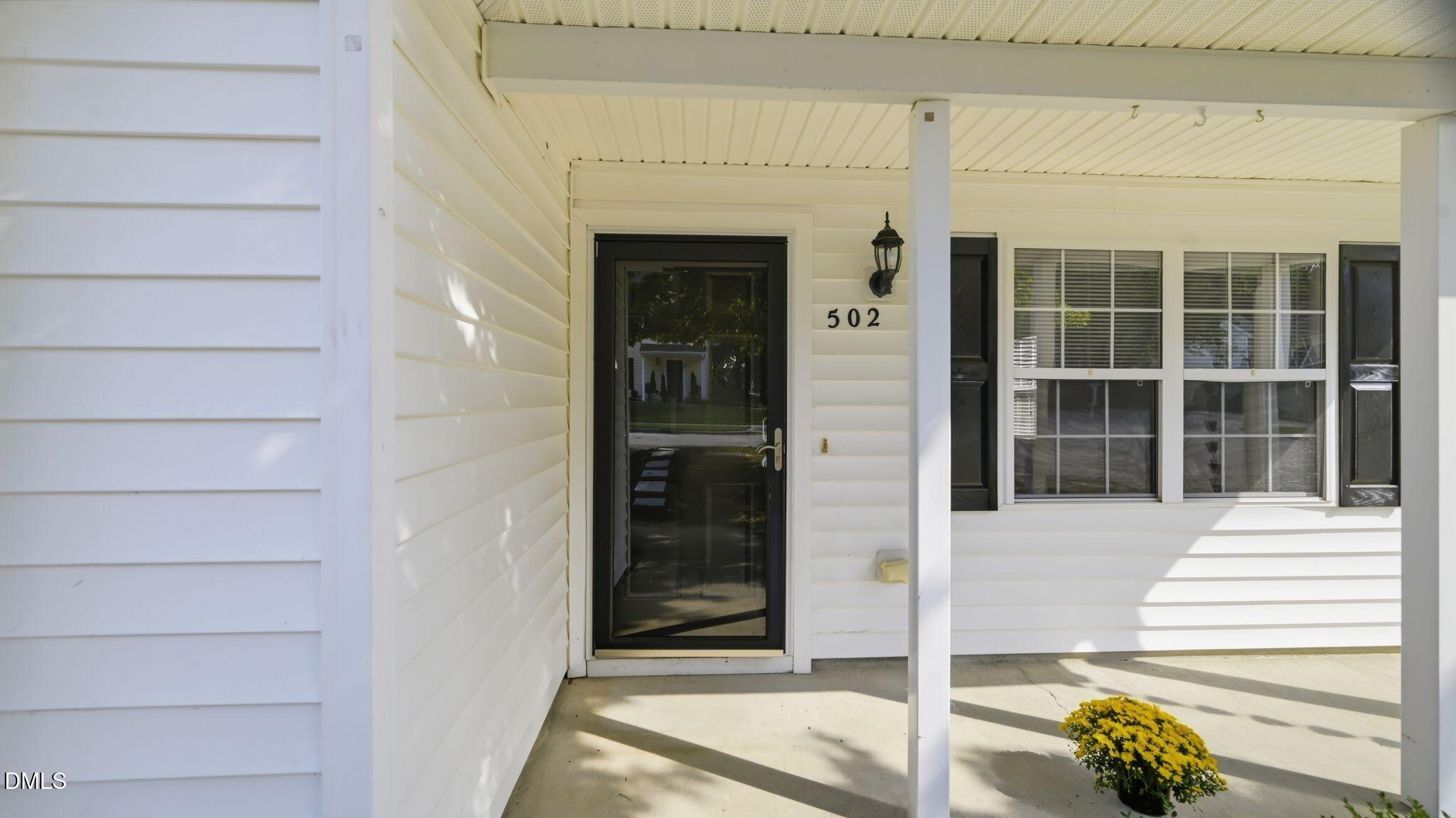 502 Cove Hollow Drive Property Photo 6