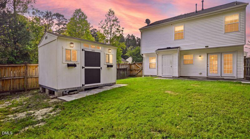 502 Cove Hollow Drive Property Photo 9