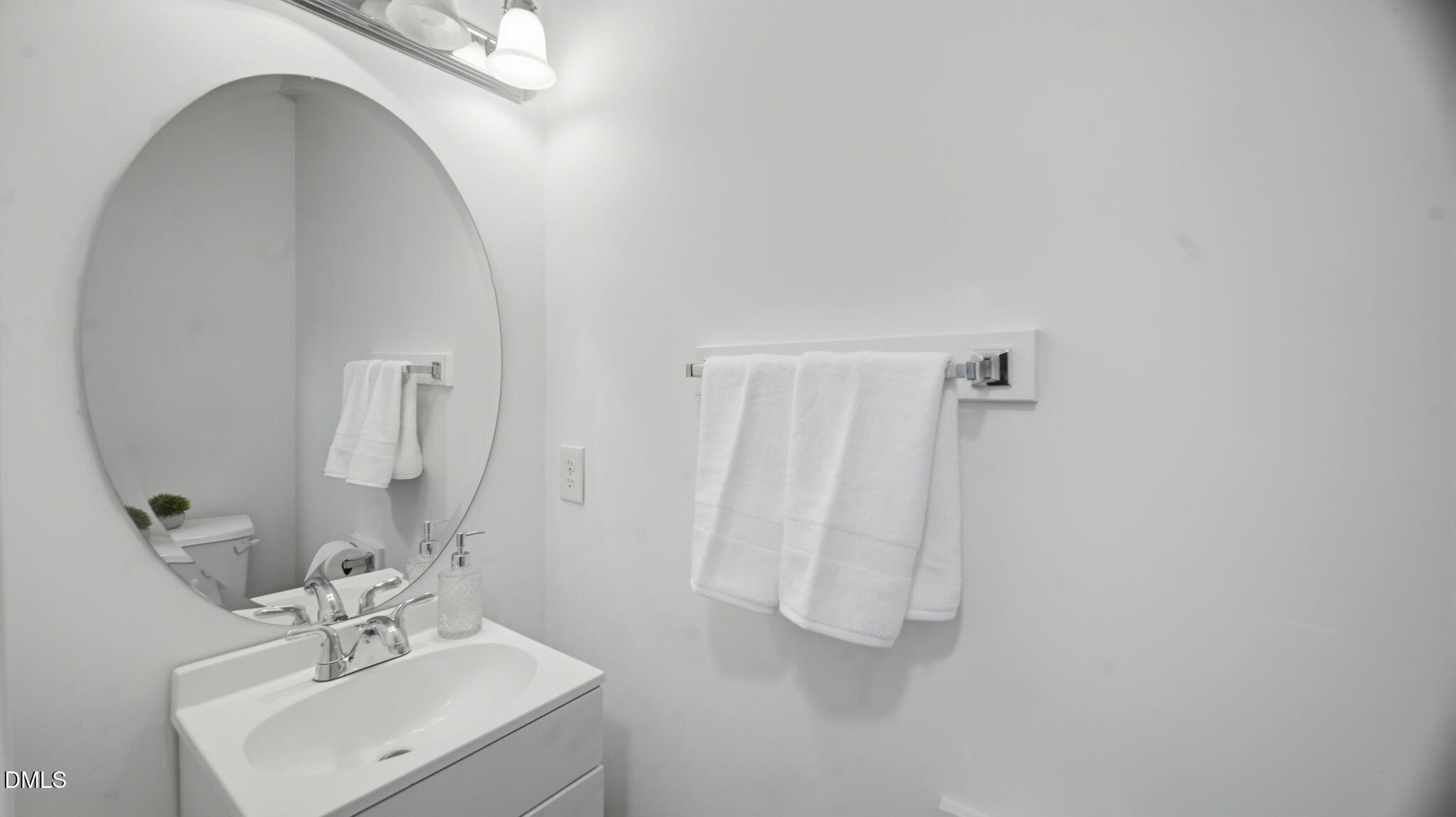 502 Cove Hollow Drive Property Photo 30