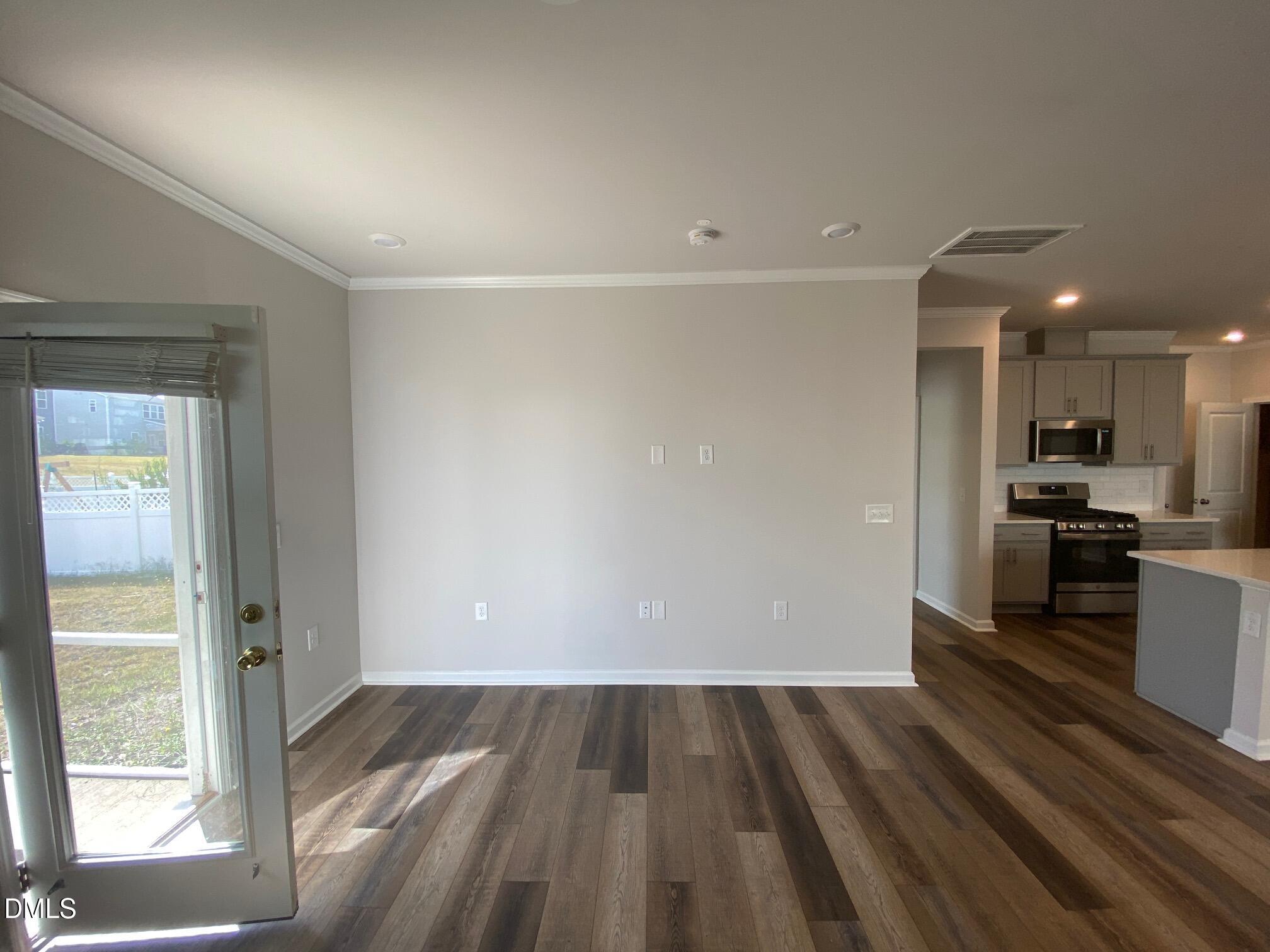 4305 Olde Waverly Way Property Photo 8