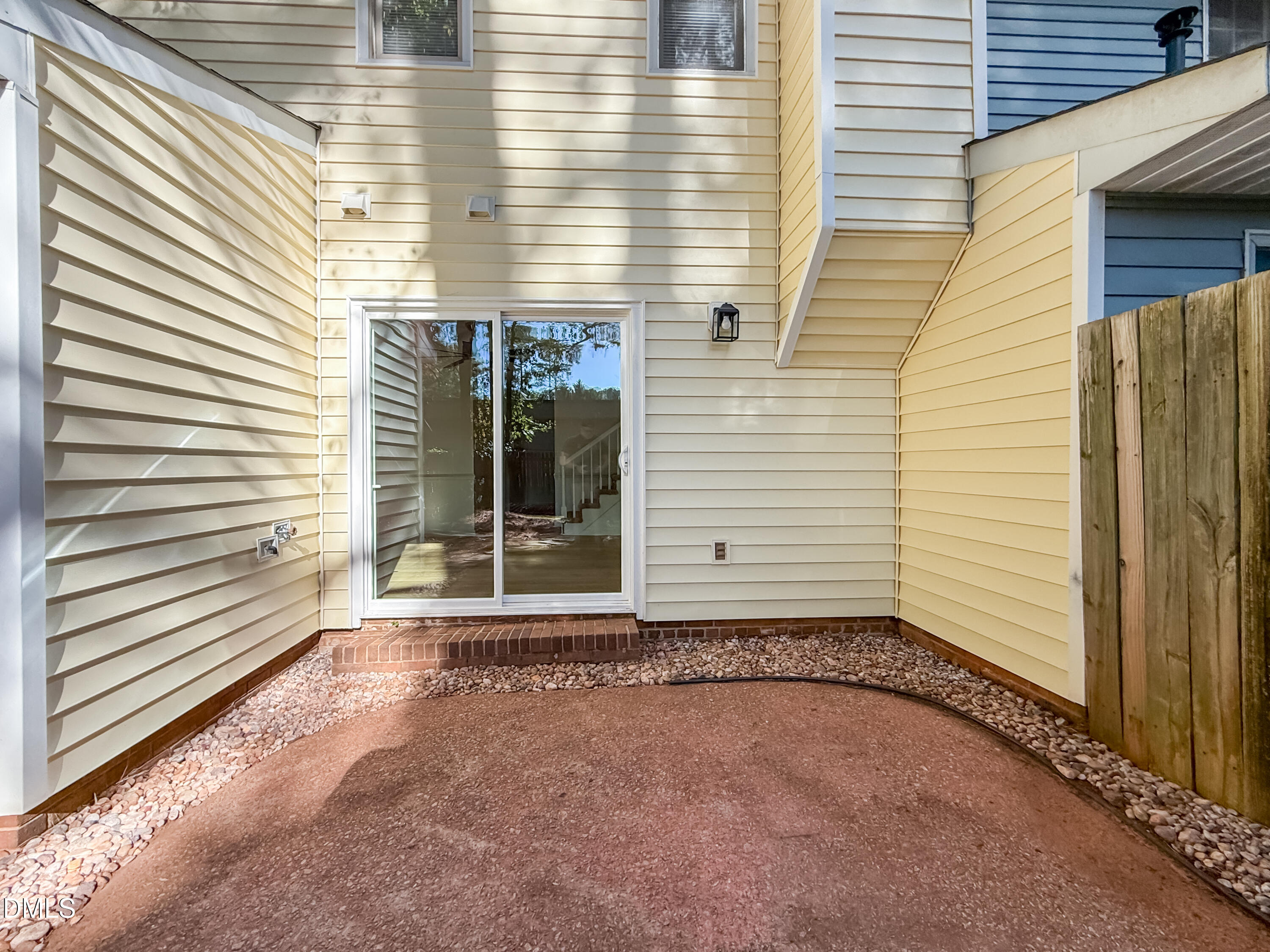 7009 Staghorn Lane Property Photo 18