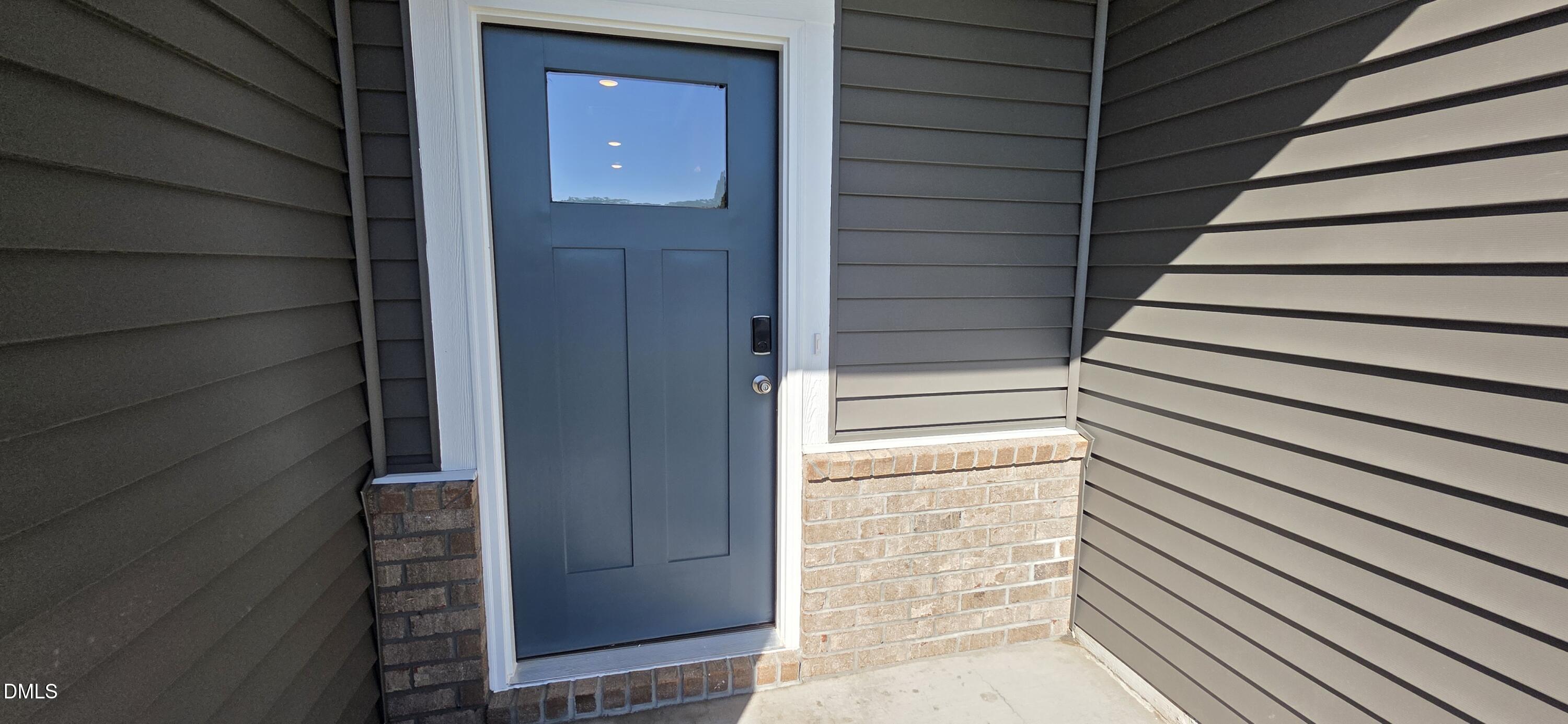 928 Broadleaf Trace Property Photo 4