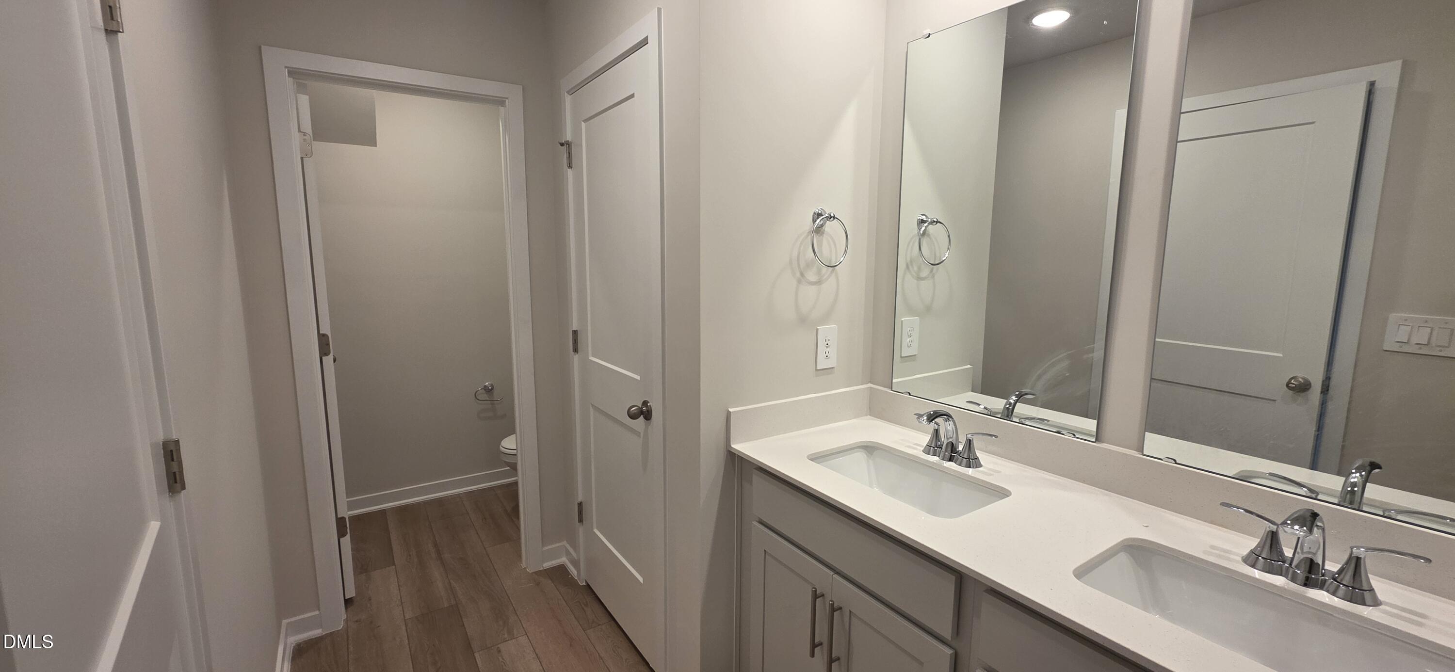 928 Broadleaf Trace Property Photo 24