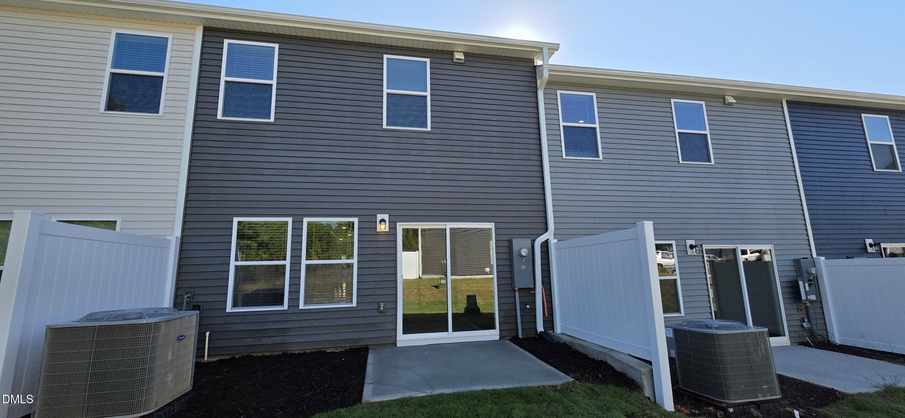 928 Broadleaf Trace Property Photo 35