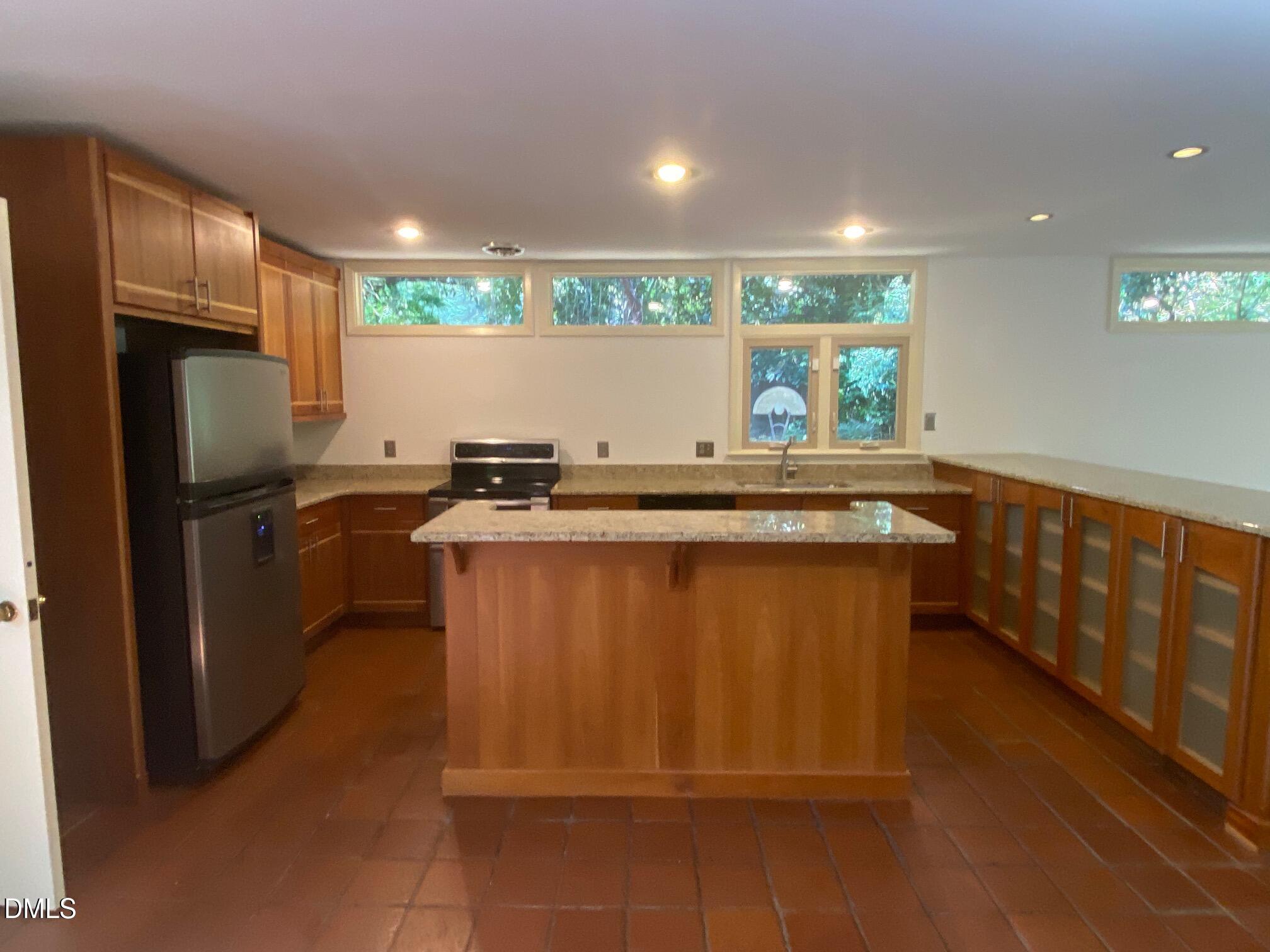 2712 Sevier Street Property Photo 17
