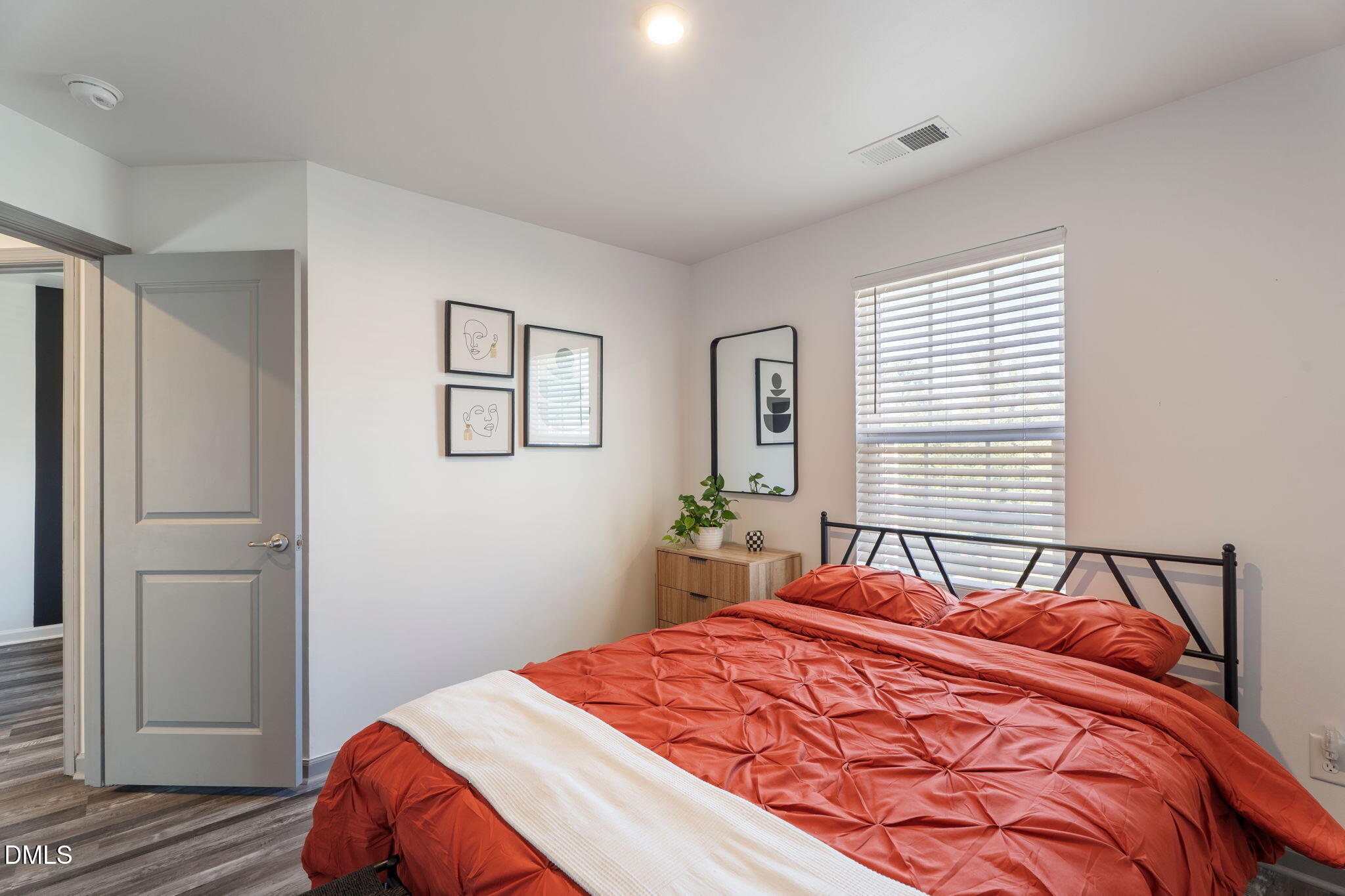 408 Cross Country Way Property Photo 29