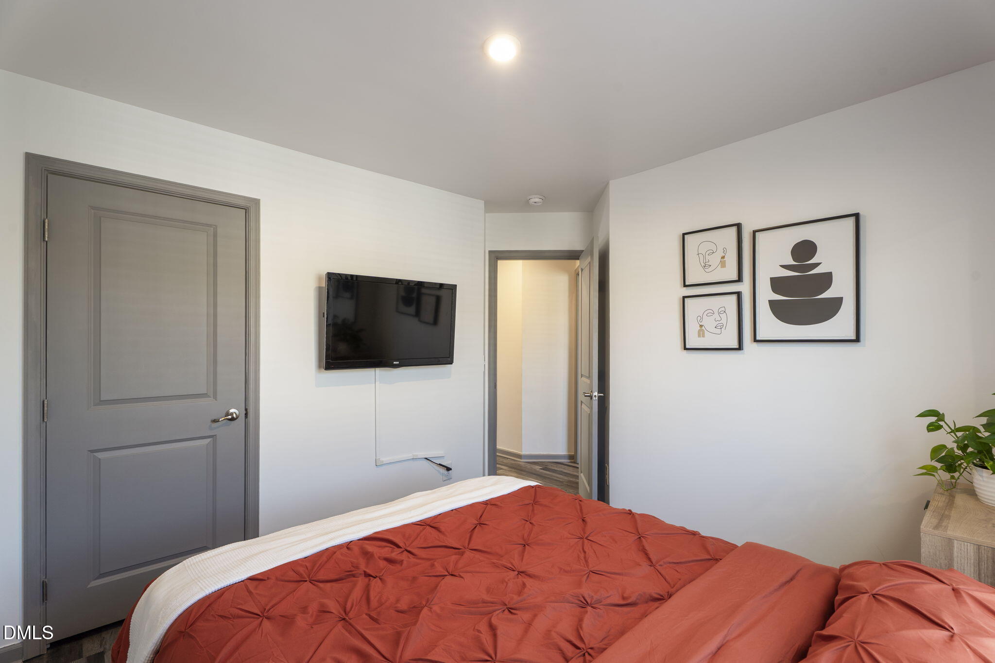 408 Cross Country Way Property Photo 30
