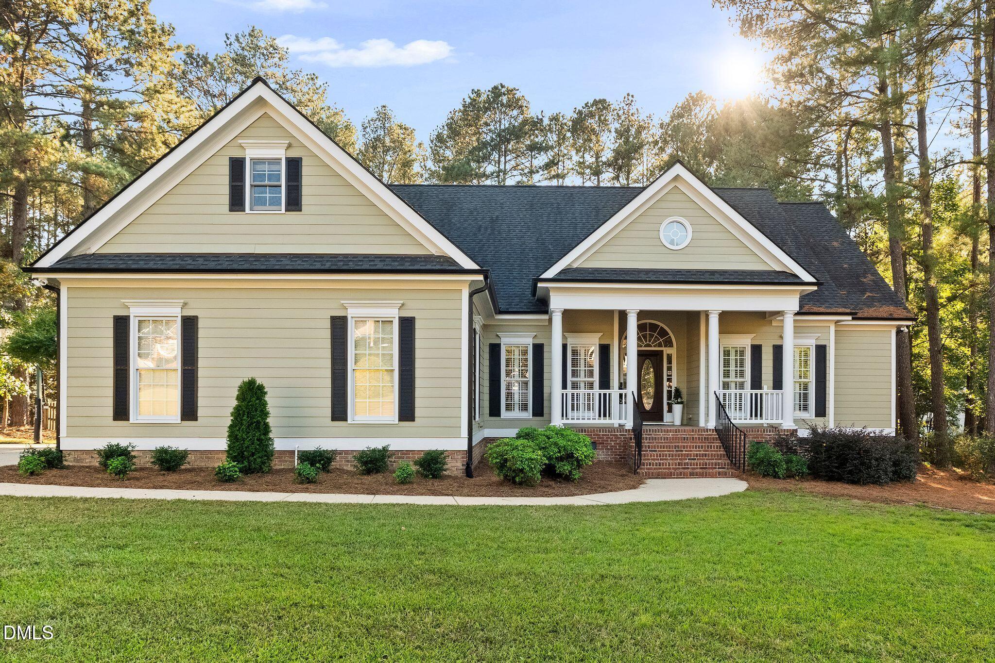 5724 Manor Plantation Drive Property Photo 1