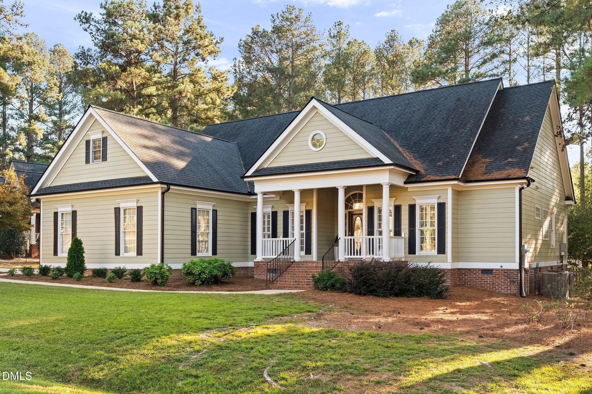 5724 Manor Plantation Drive Property Photo 2