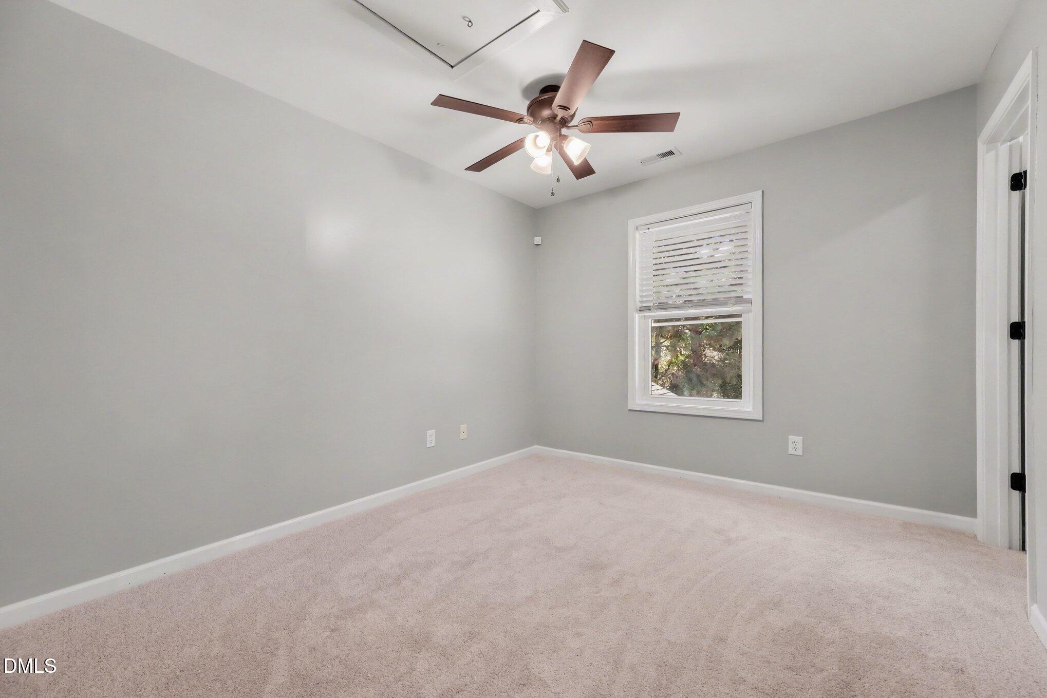 705 Seastone Street Property Photo 19