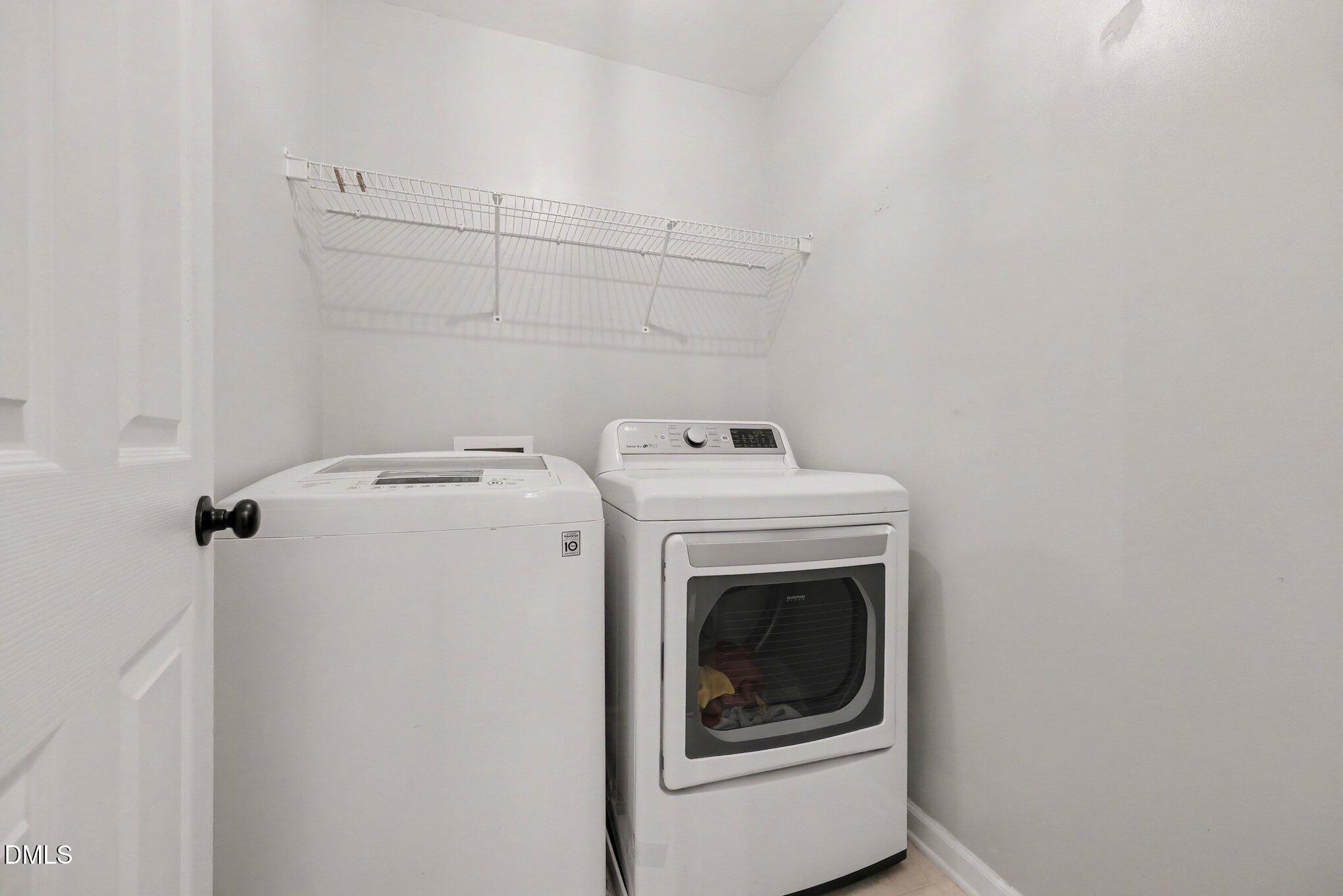 705 Seastone Street Property Photo 23