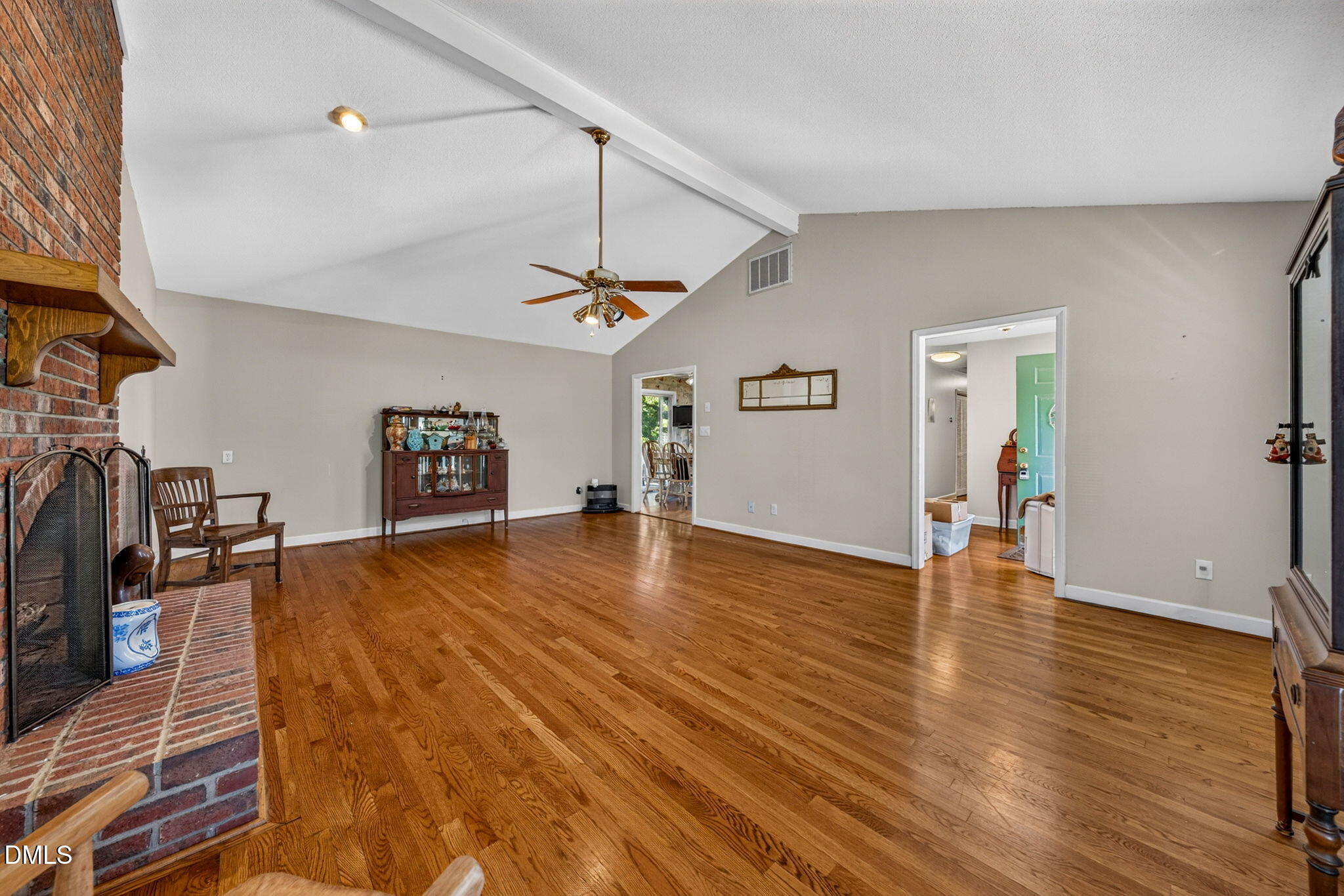 2564 Oakes Plantation Drive Property Photo 6