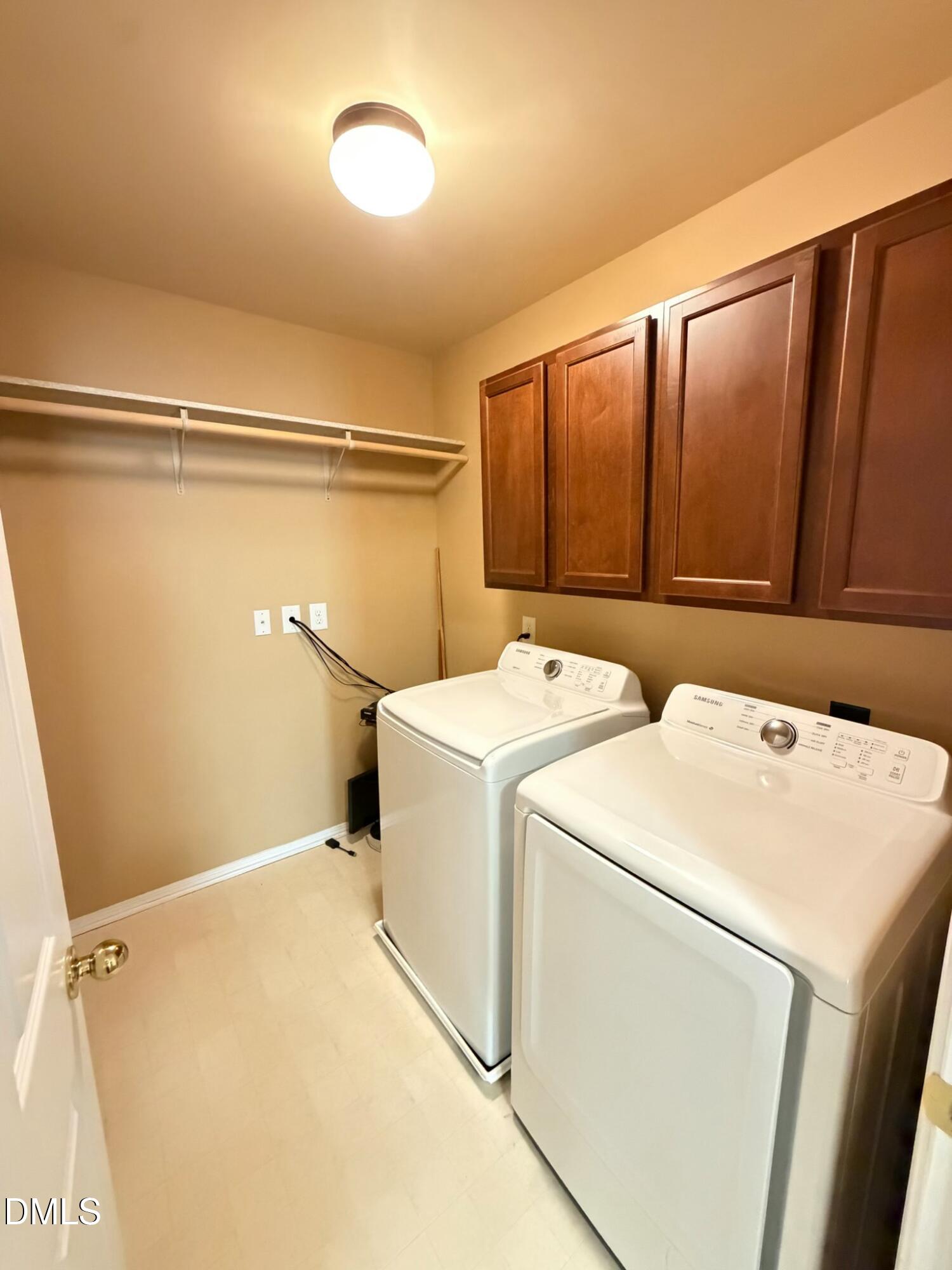 8502 Pillar Gate Lane Property Photo 16