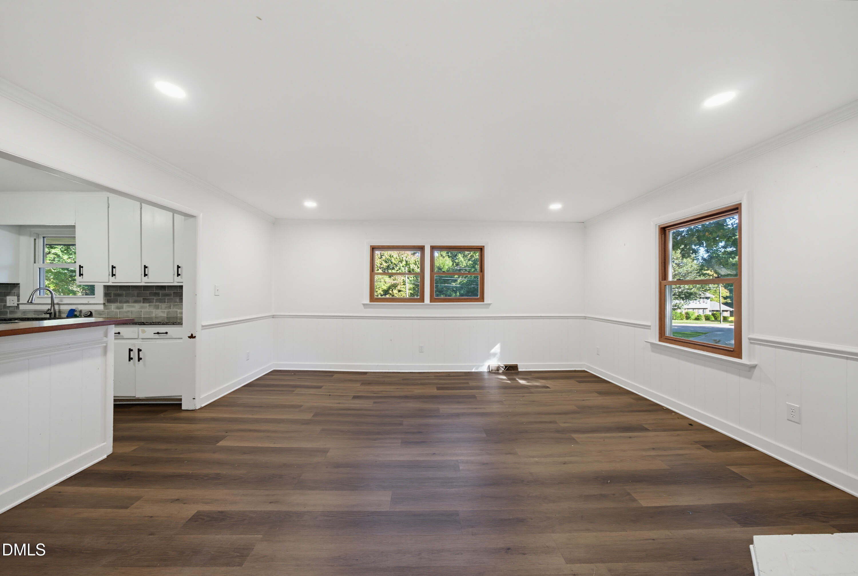 212 Windel Drive Property Photo 5