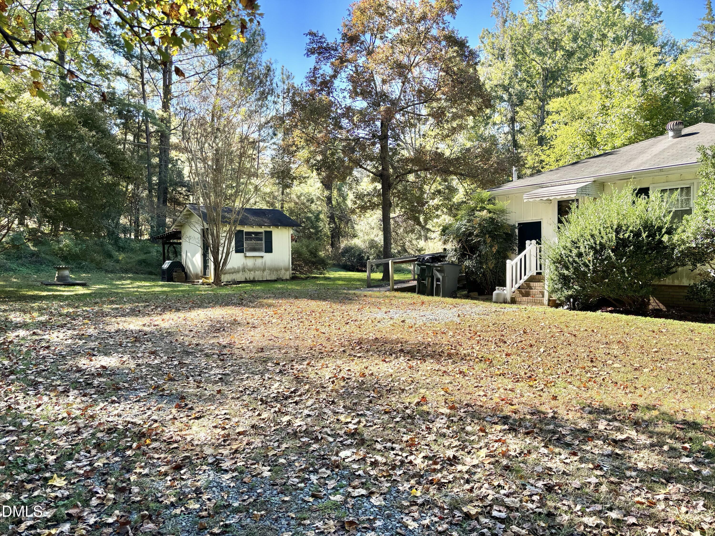1609 Oak Forest Drive Property Photo 1