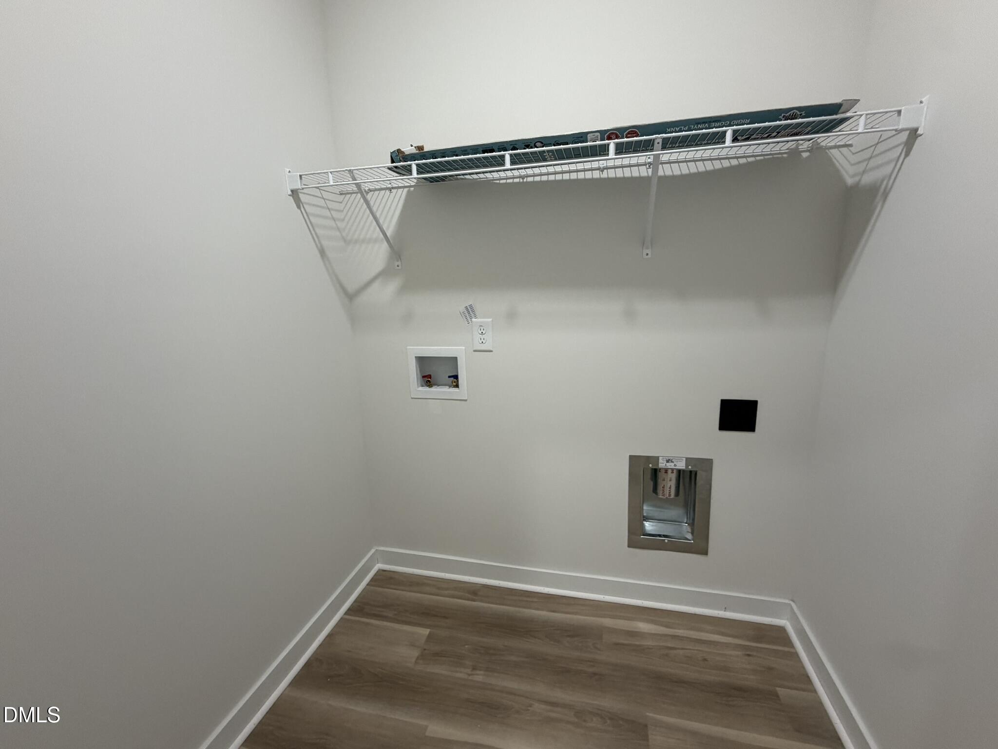 125 Seabreeze Place Property Photo 10