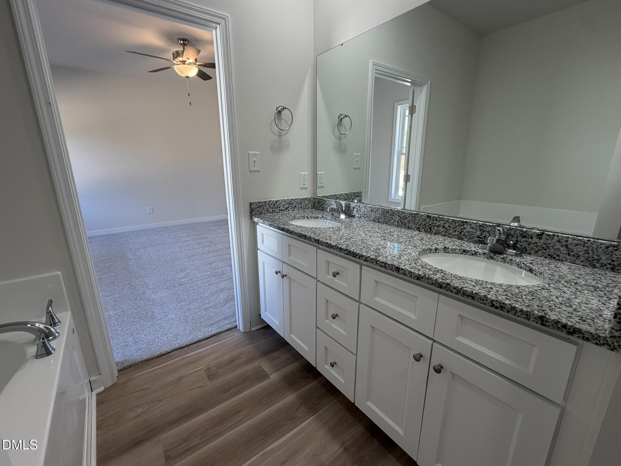 125 Seabreeze Place Property Photo 15