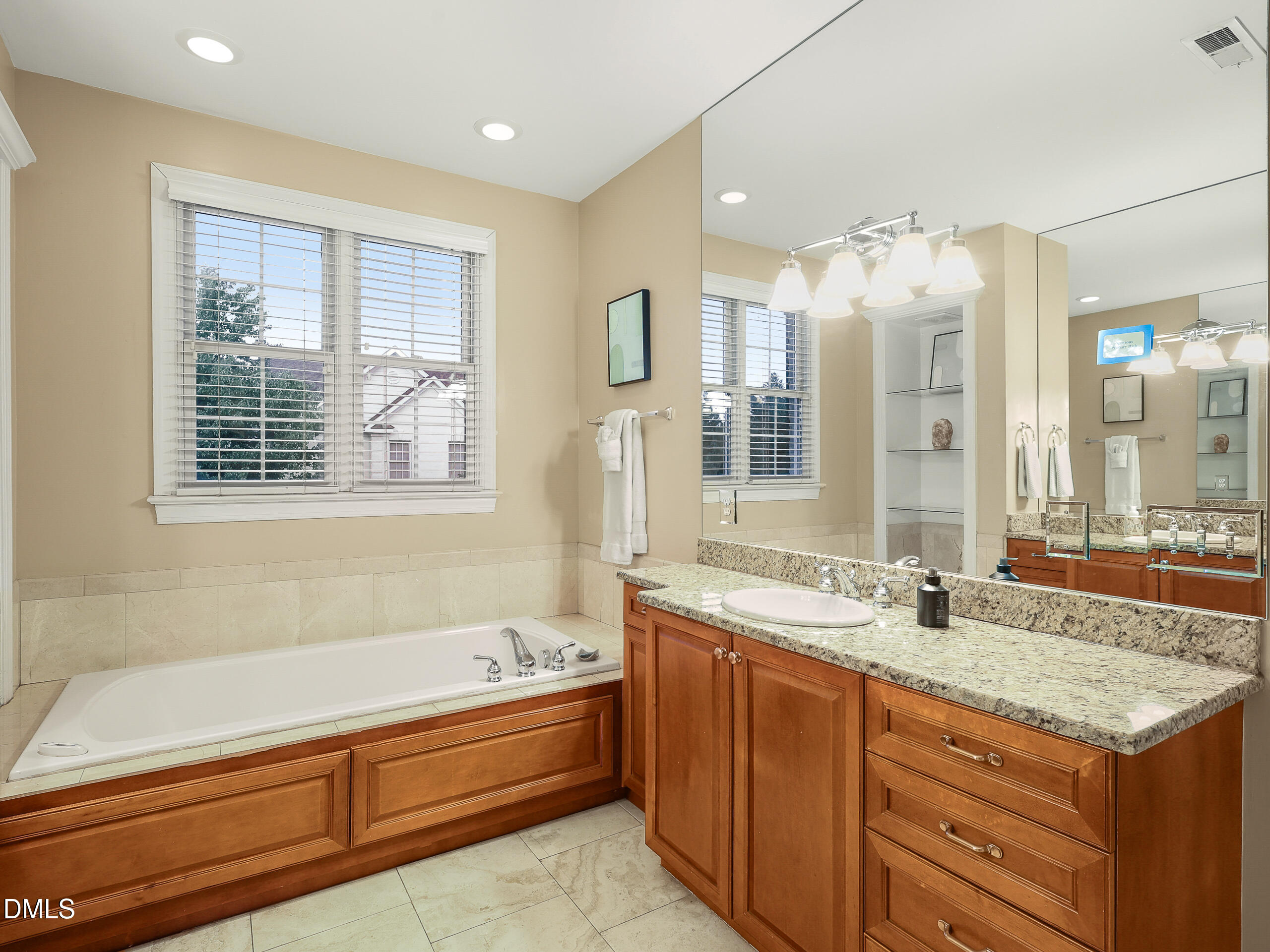3925 Bentley Brook Drive Property Photo 37