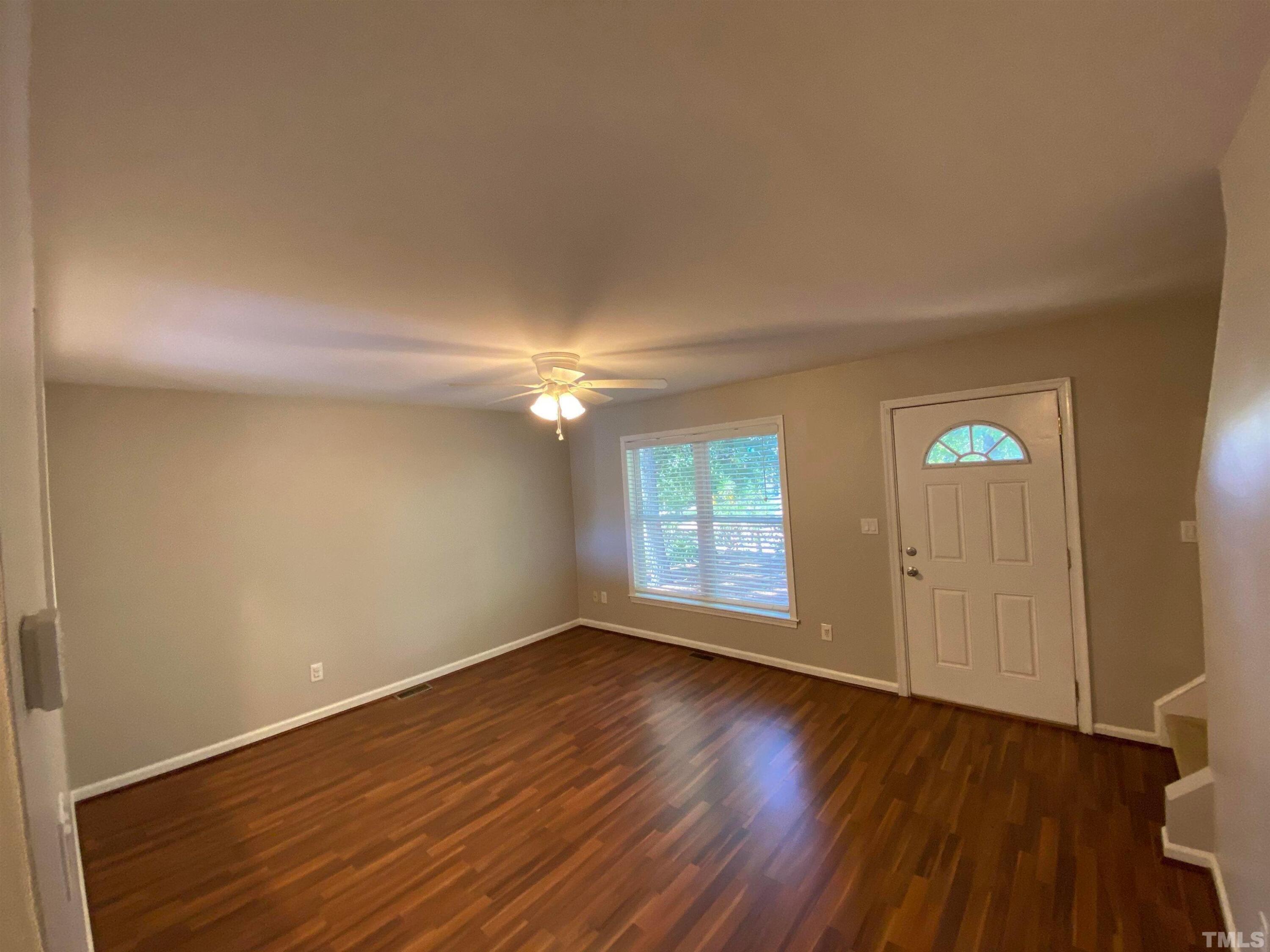 327 W Trinity Avenue Property Photo 4