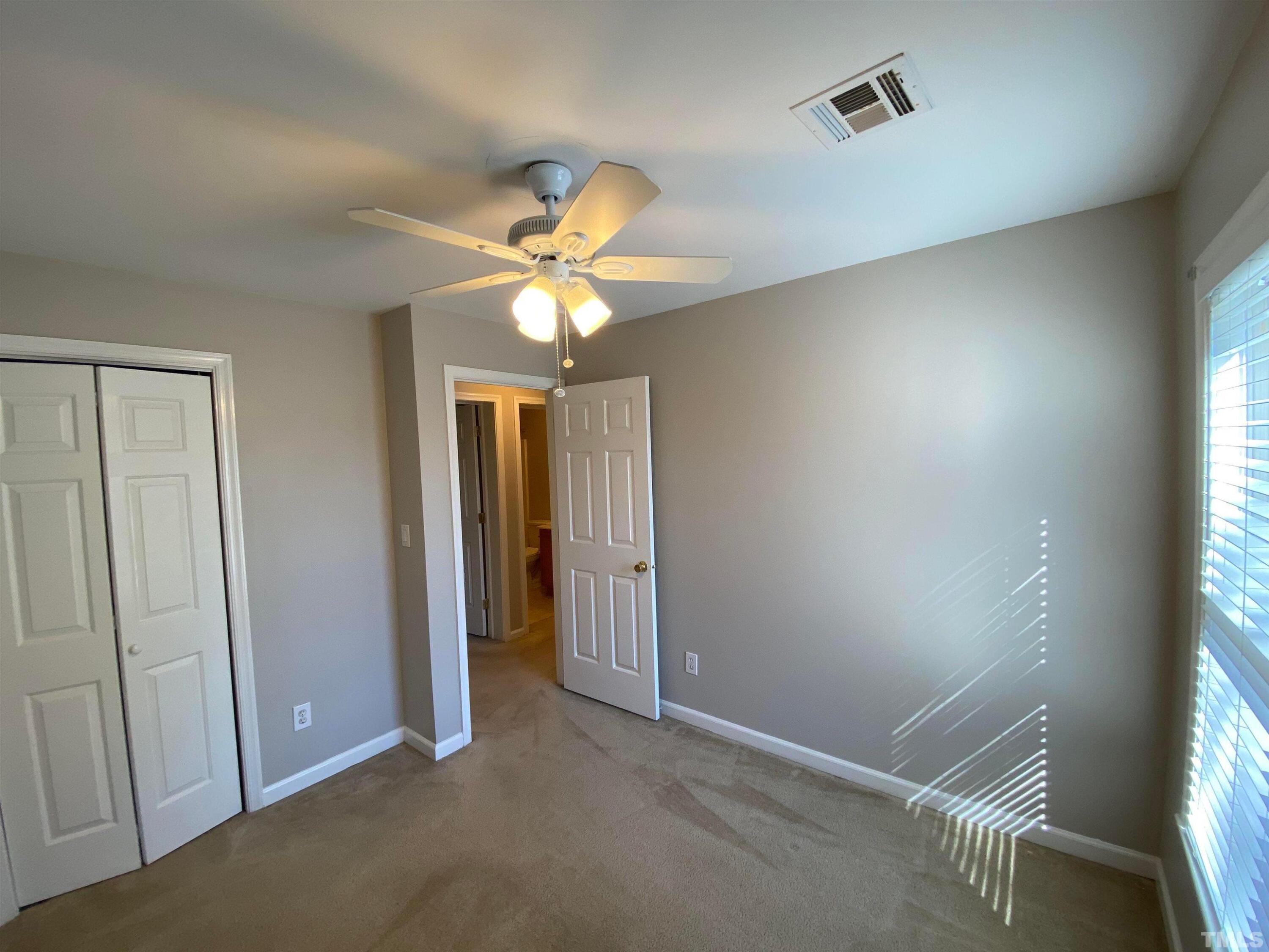 327 W Trinity Avenue Property Photo 10