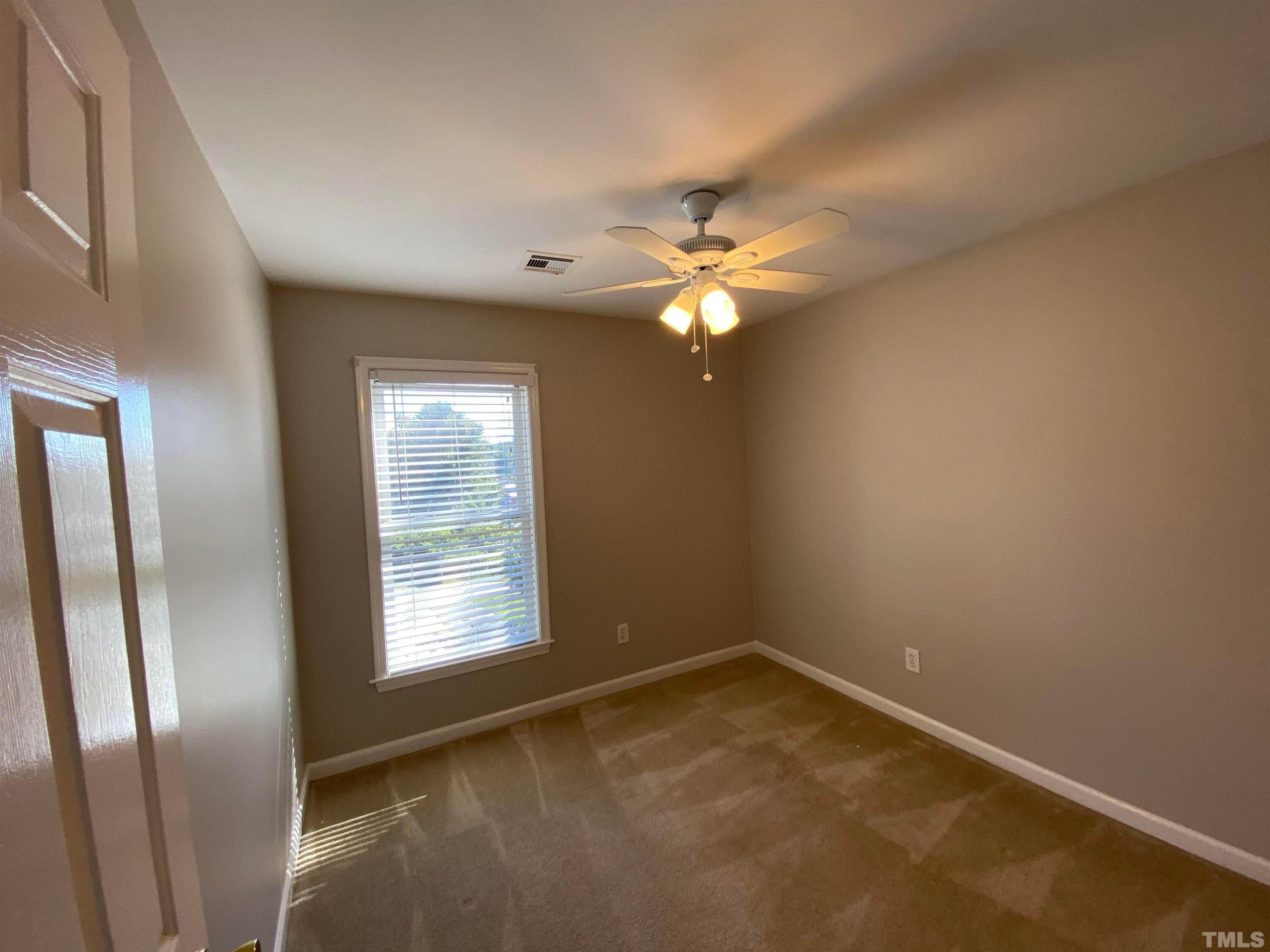327 W Trinity Avenue Property Photo 11