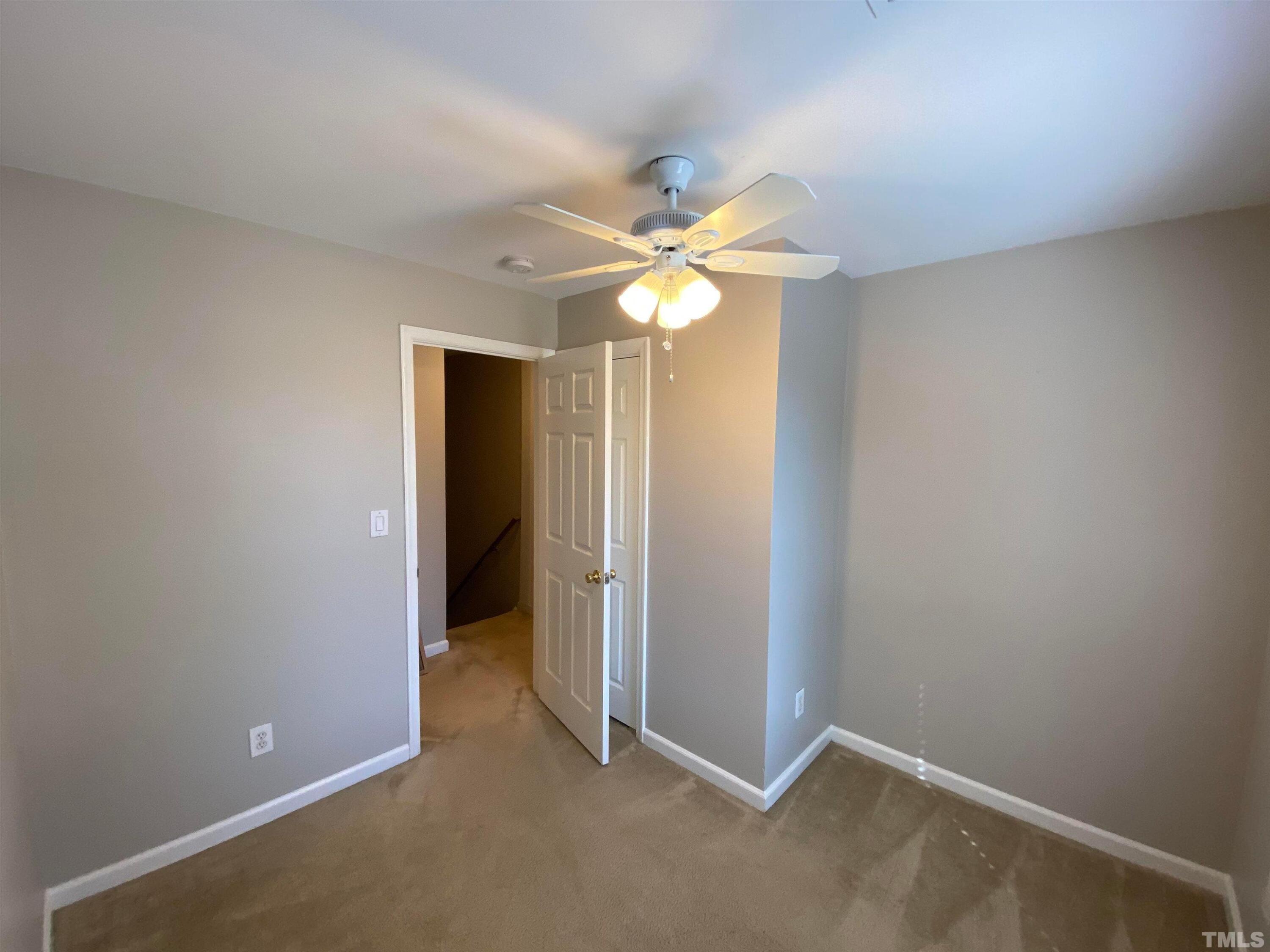 327 W Trinity Avenue Property Photo 12