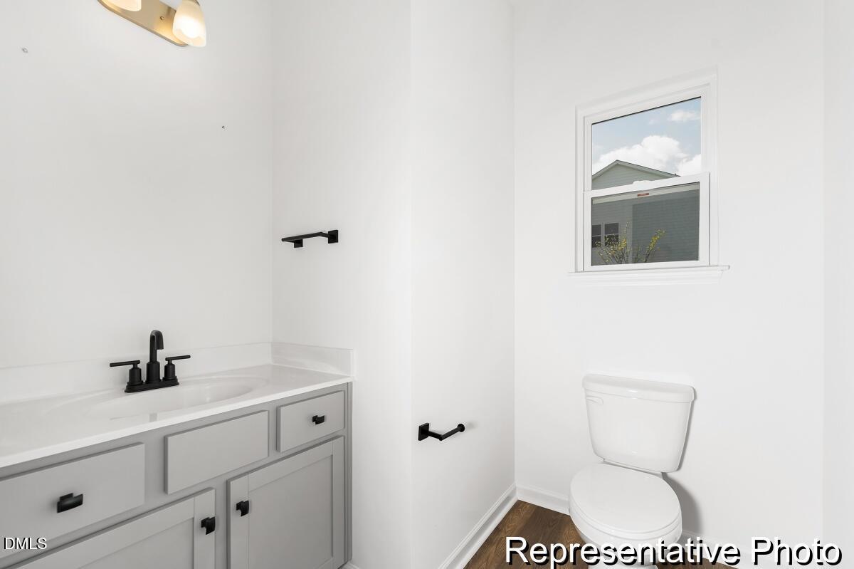 112 Acoma Drive Property Photo 13