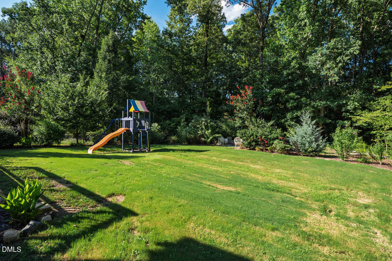 91 Dover Grant Court Property Photo 43