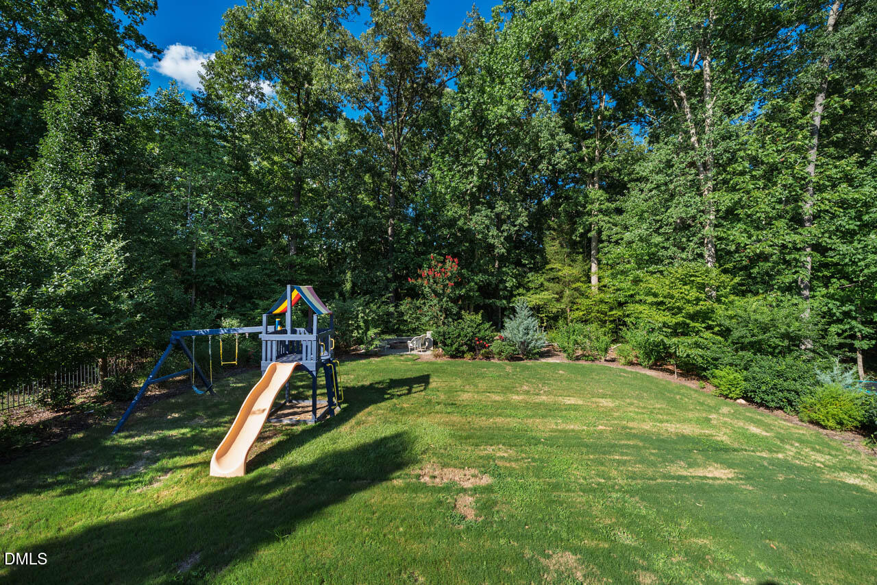 91 Dover Grant Court Property Photo 44