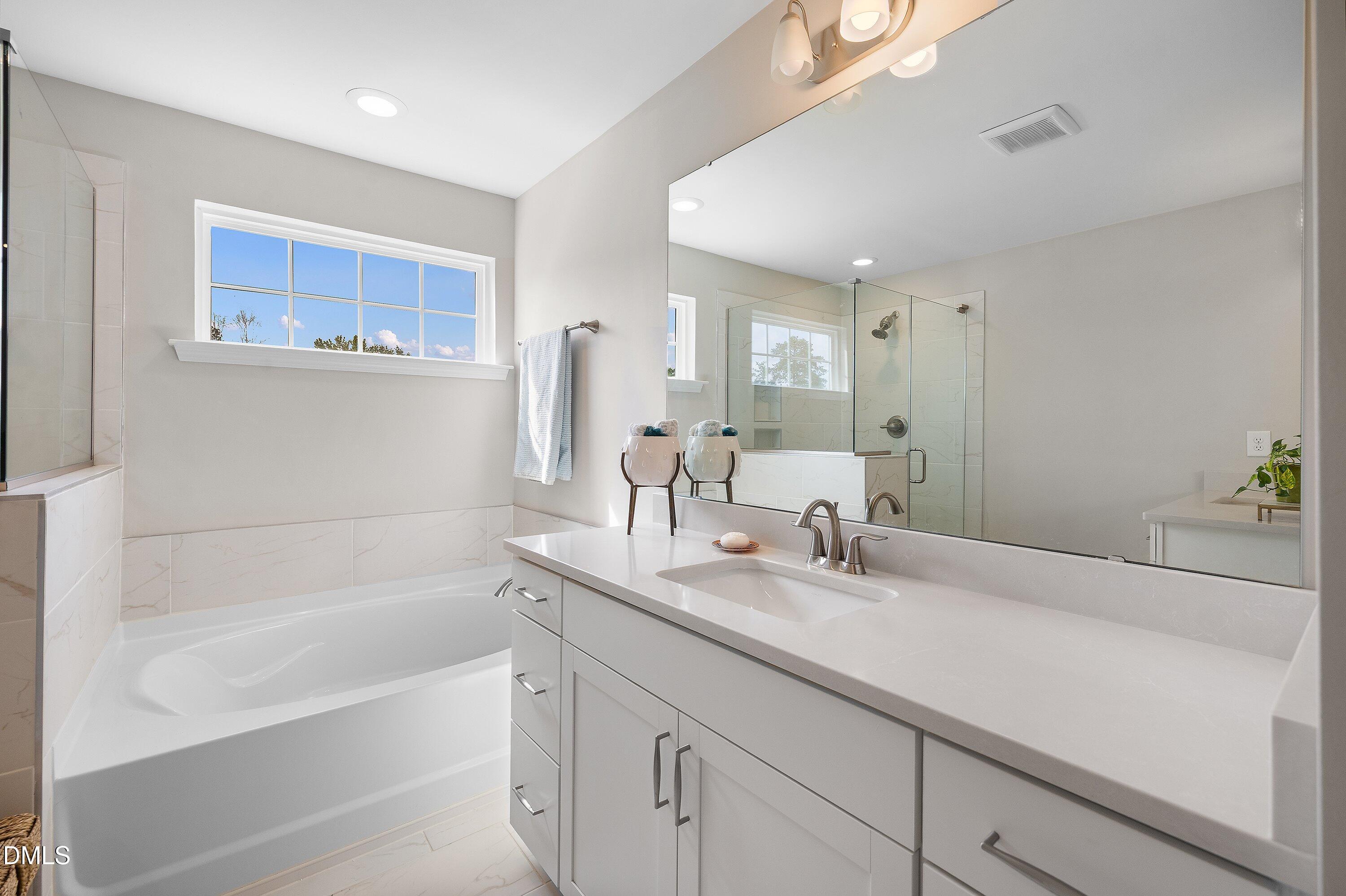 8614 Secreto Drive Property Photo 24