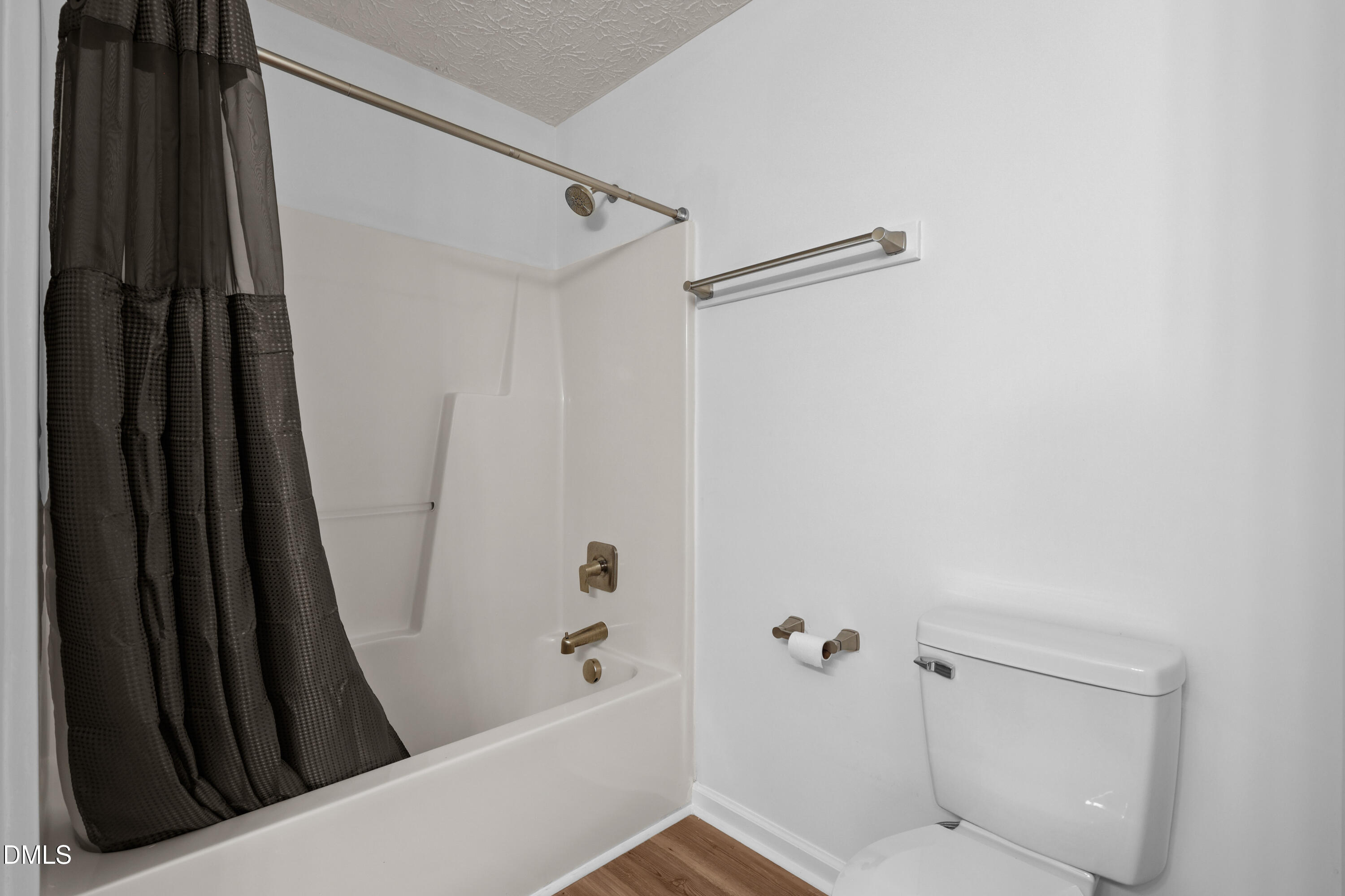 19 Redstone Court Property Photo 17