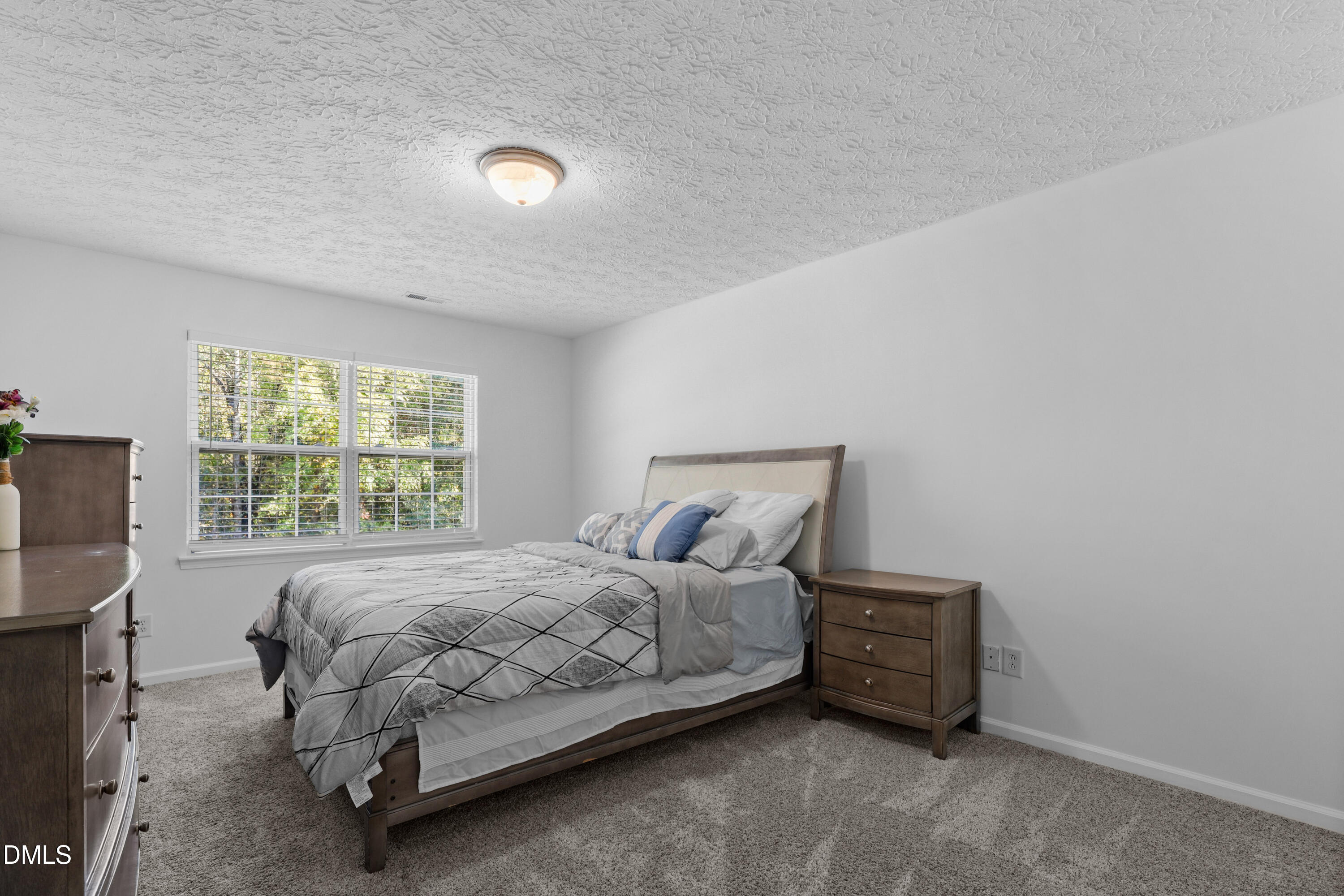 19 Redstone Court Property Photo 22