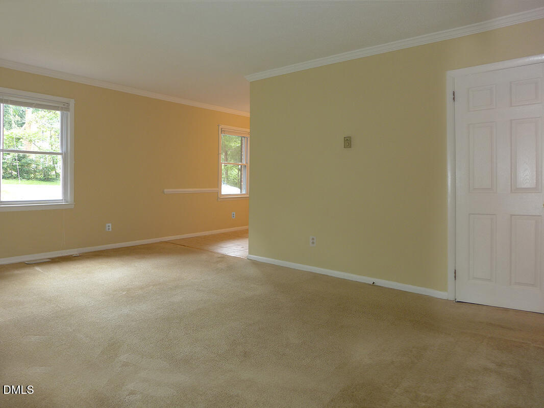 119 Pine Street Property Photo 3
